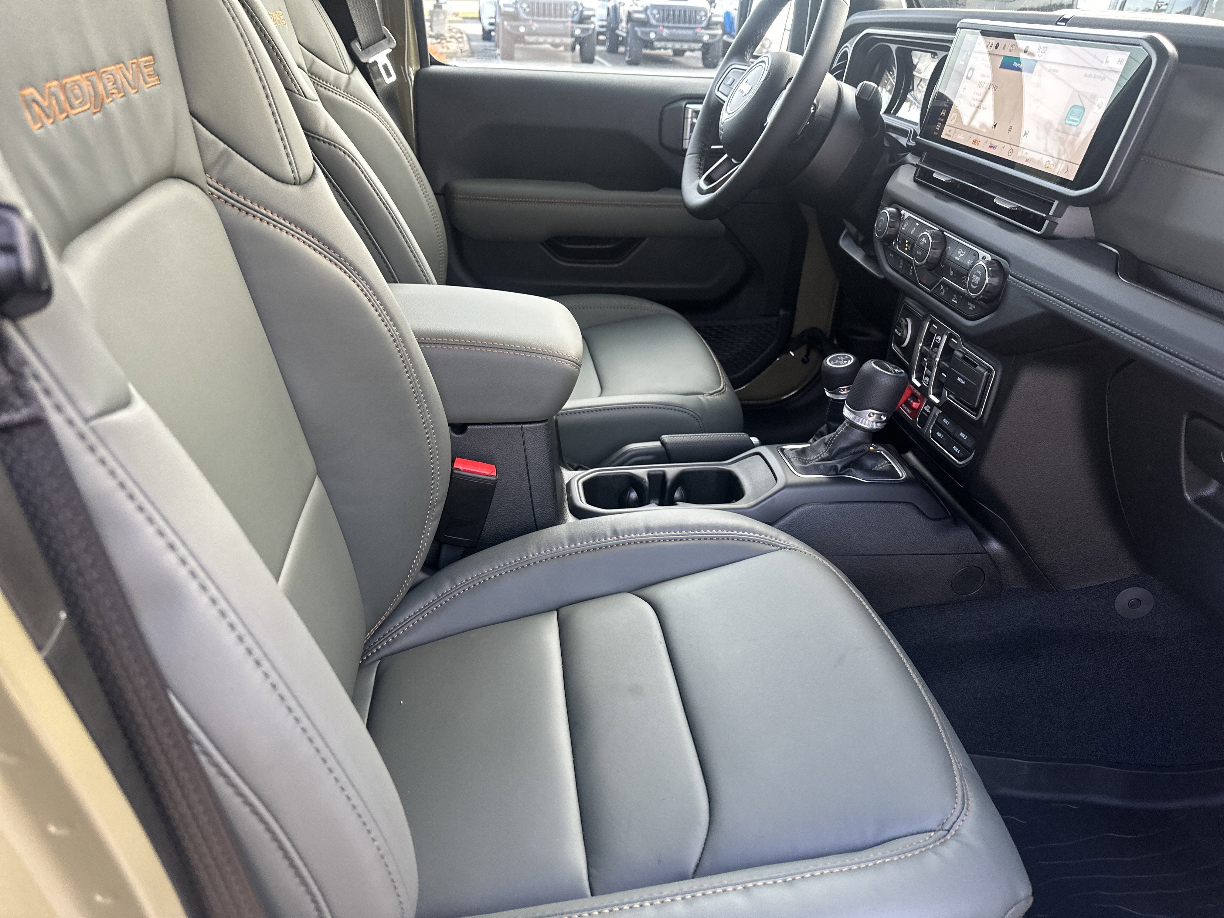 2026 Jeep Gladiator GLADIATOR MOJAVE X 4X4