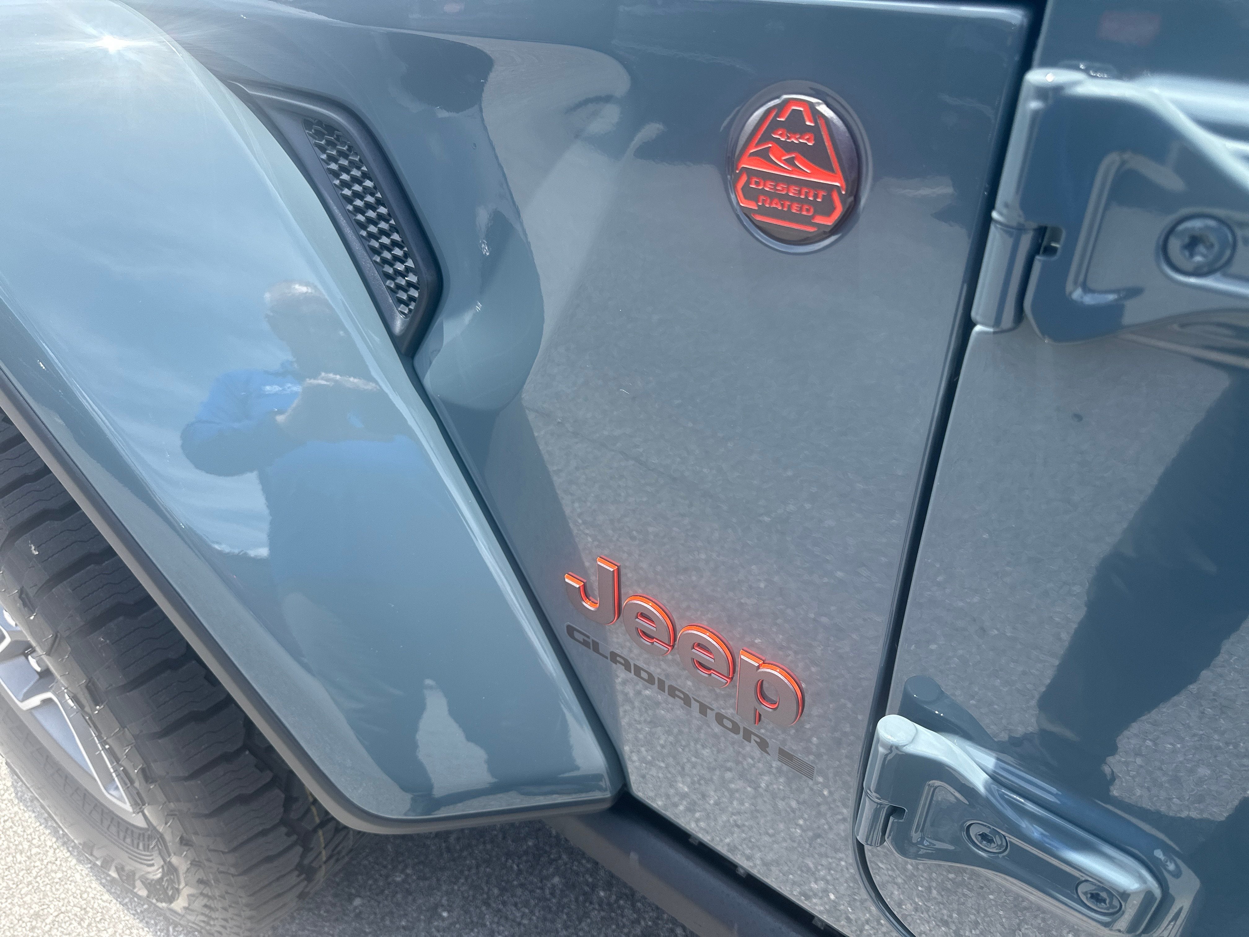 2026 Jeep Gladiator GLADIATOR MOJAVE 4X4