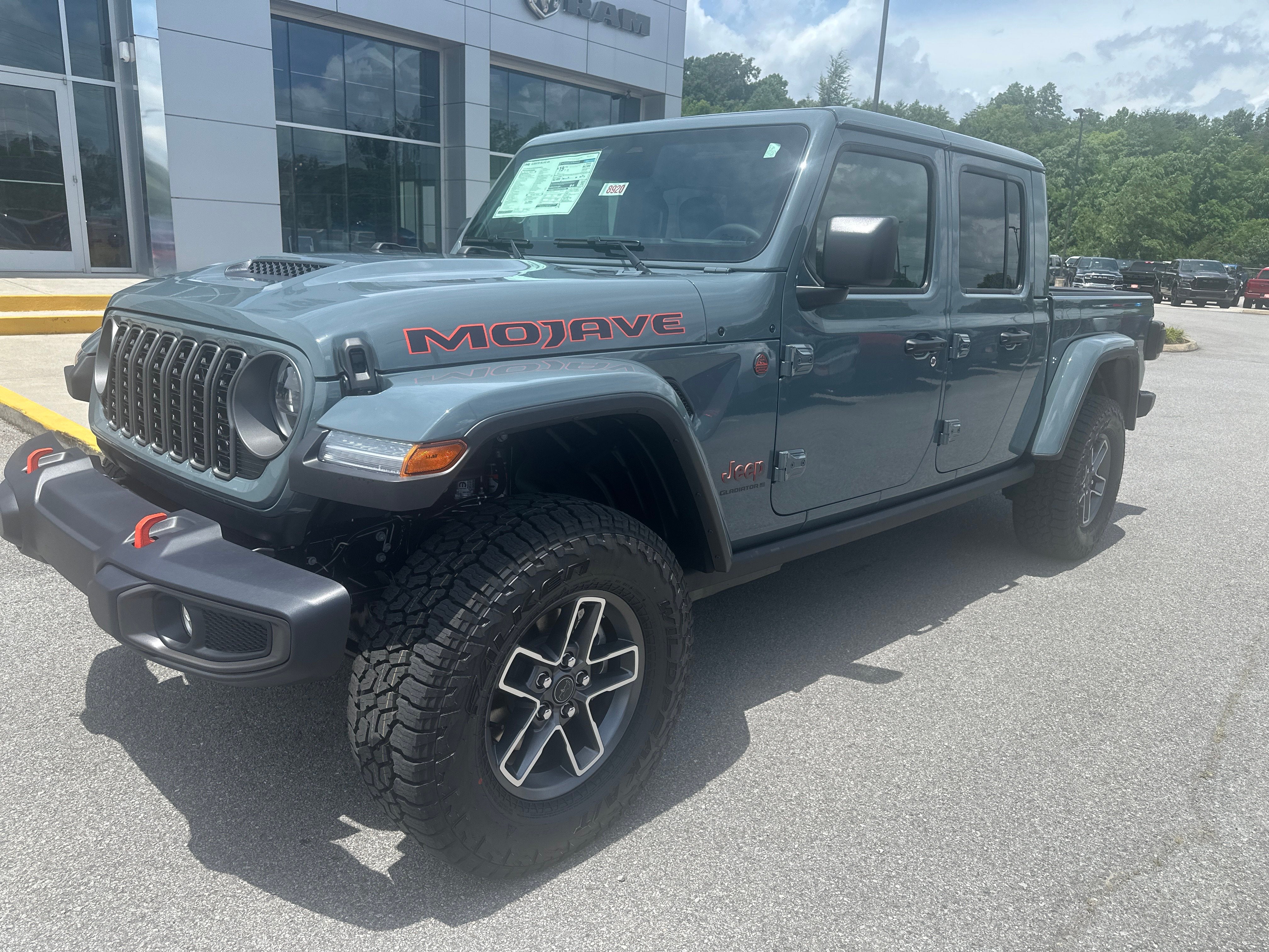 2026 Jeep Gladiator GLADIATOR MOJAVE 4X4