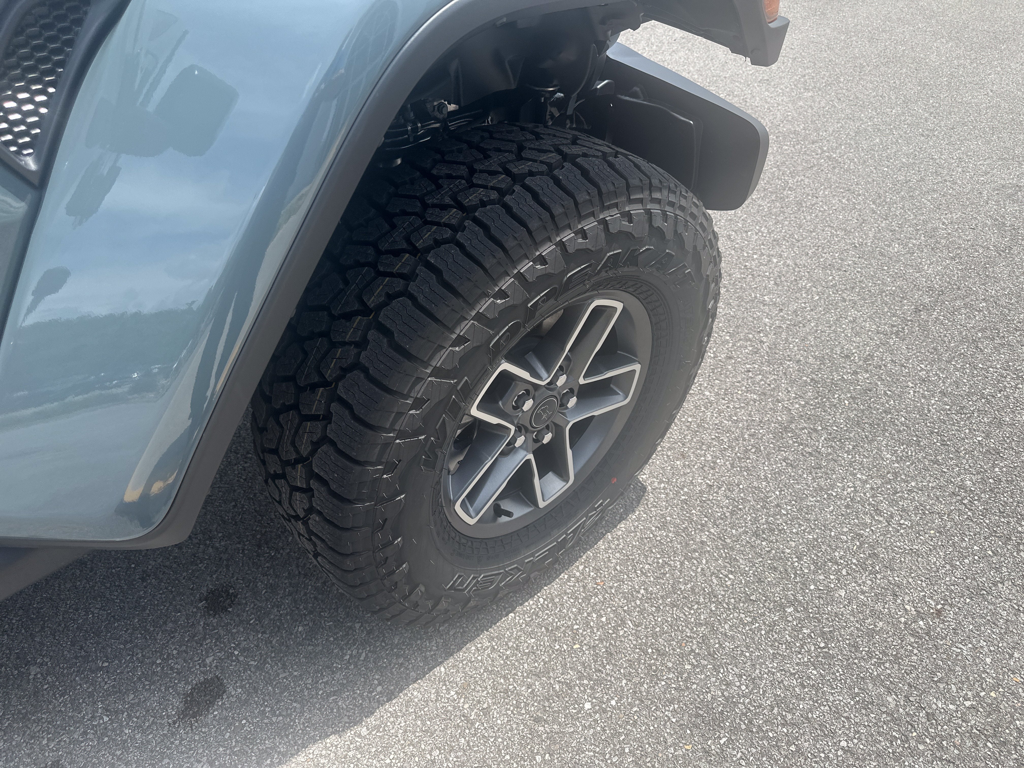 2026 Jeep Gladiator GLADIATOR MOJAVE 4X4