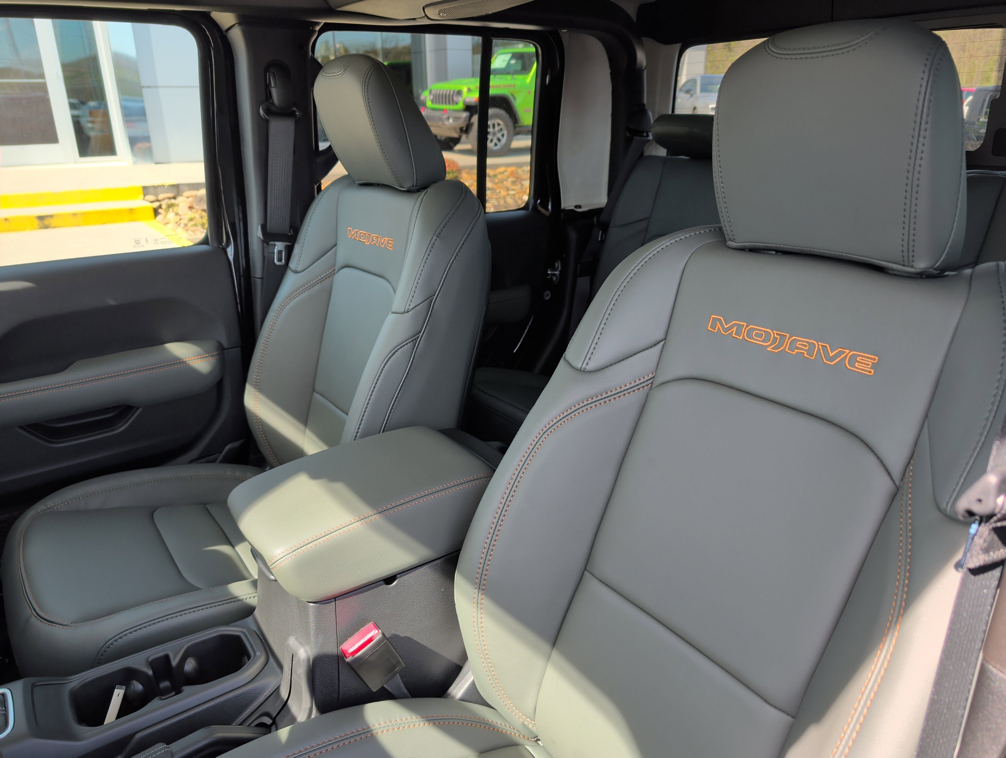 2026 Jeep Gladiator GLADIATOR MOJAVE 4X4