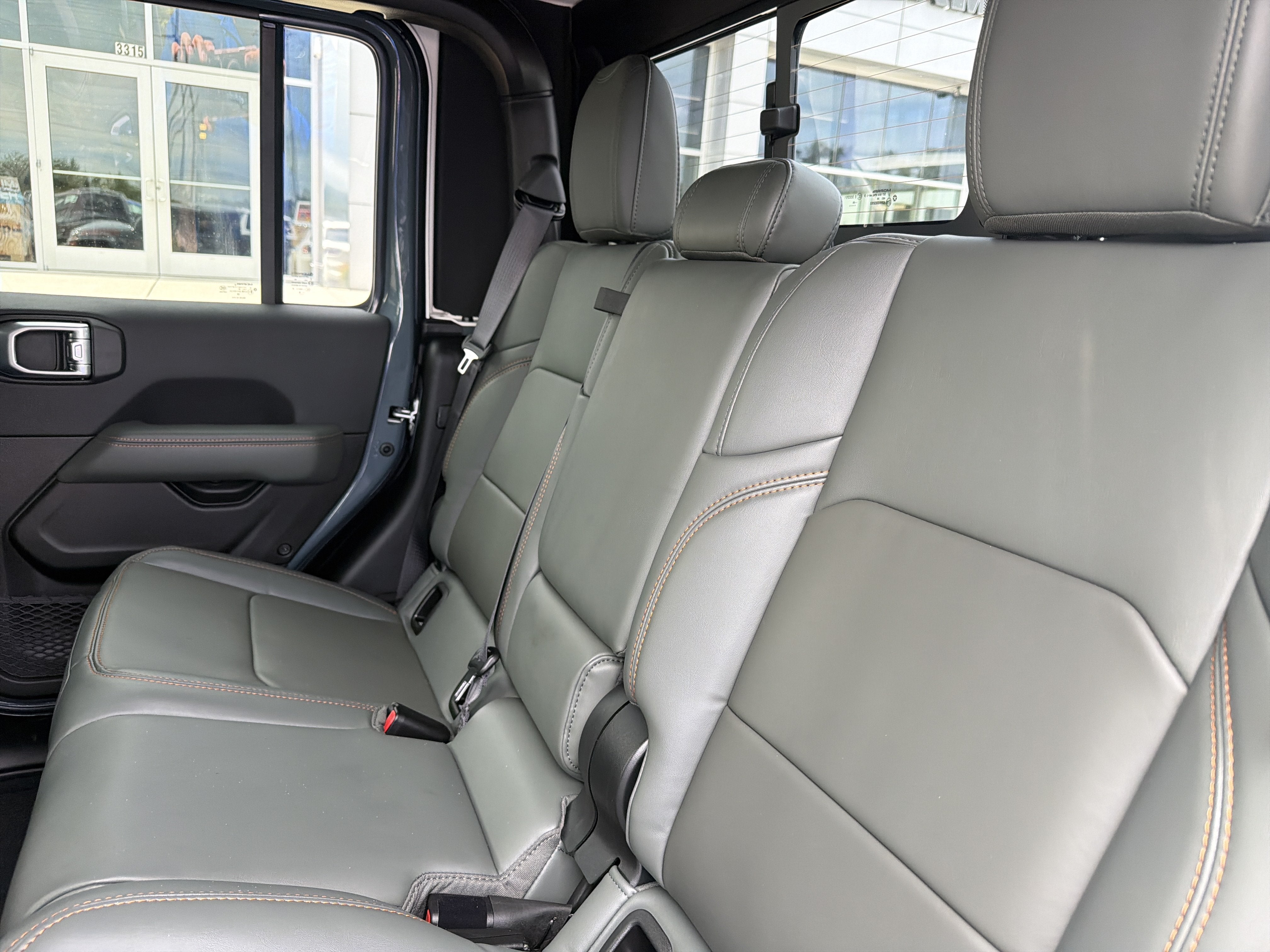 2026 Jeep Gladiator GLADIATOR MOJAVE X 4X4