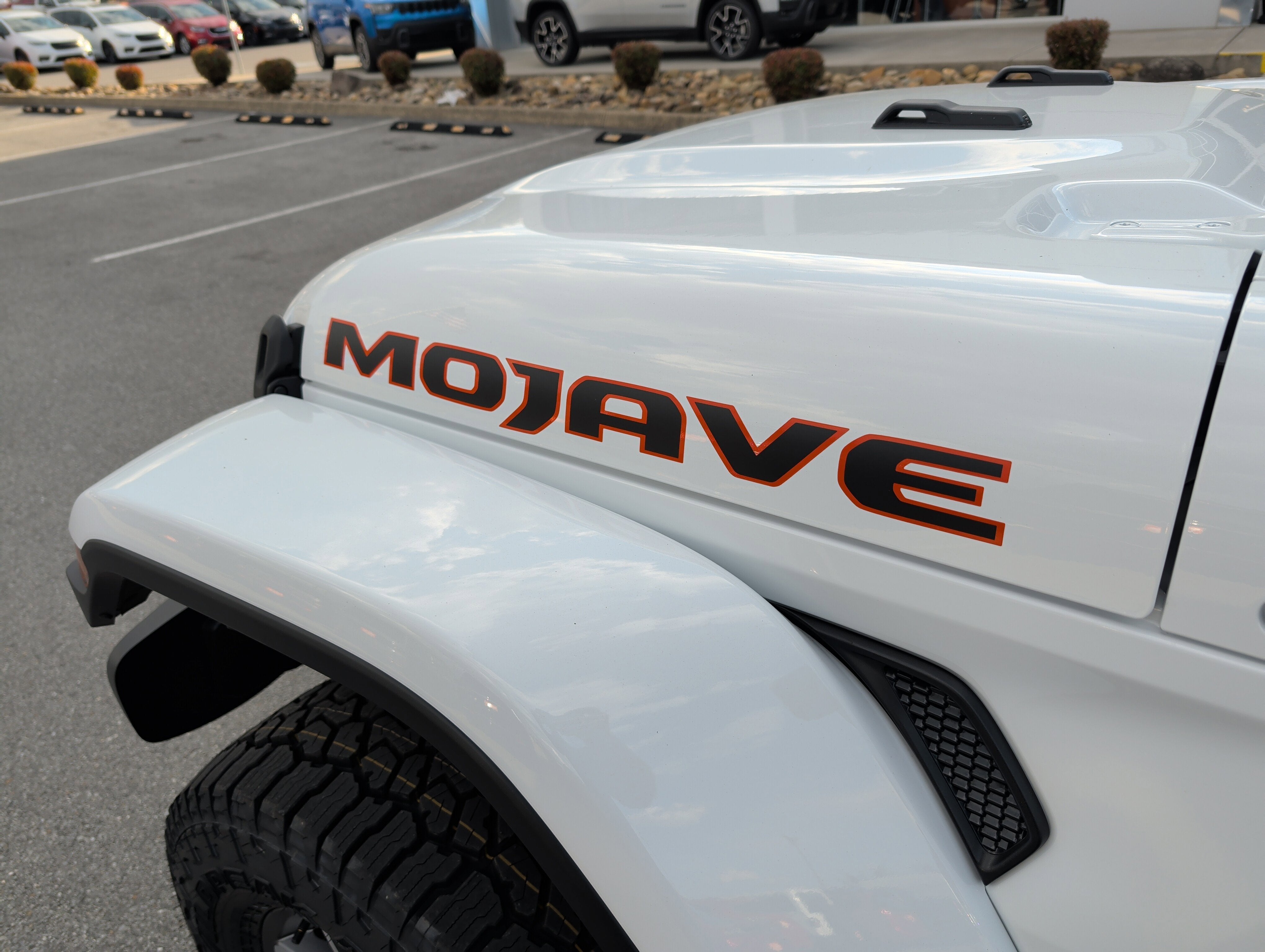 2026 Jeep Gladiator GLADIATOR MOJAVE 4X4