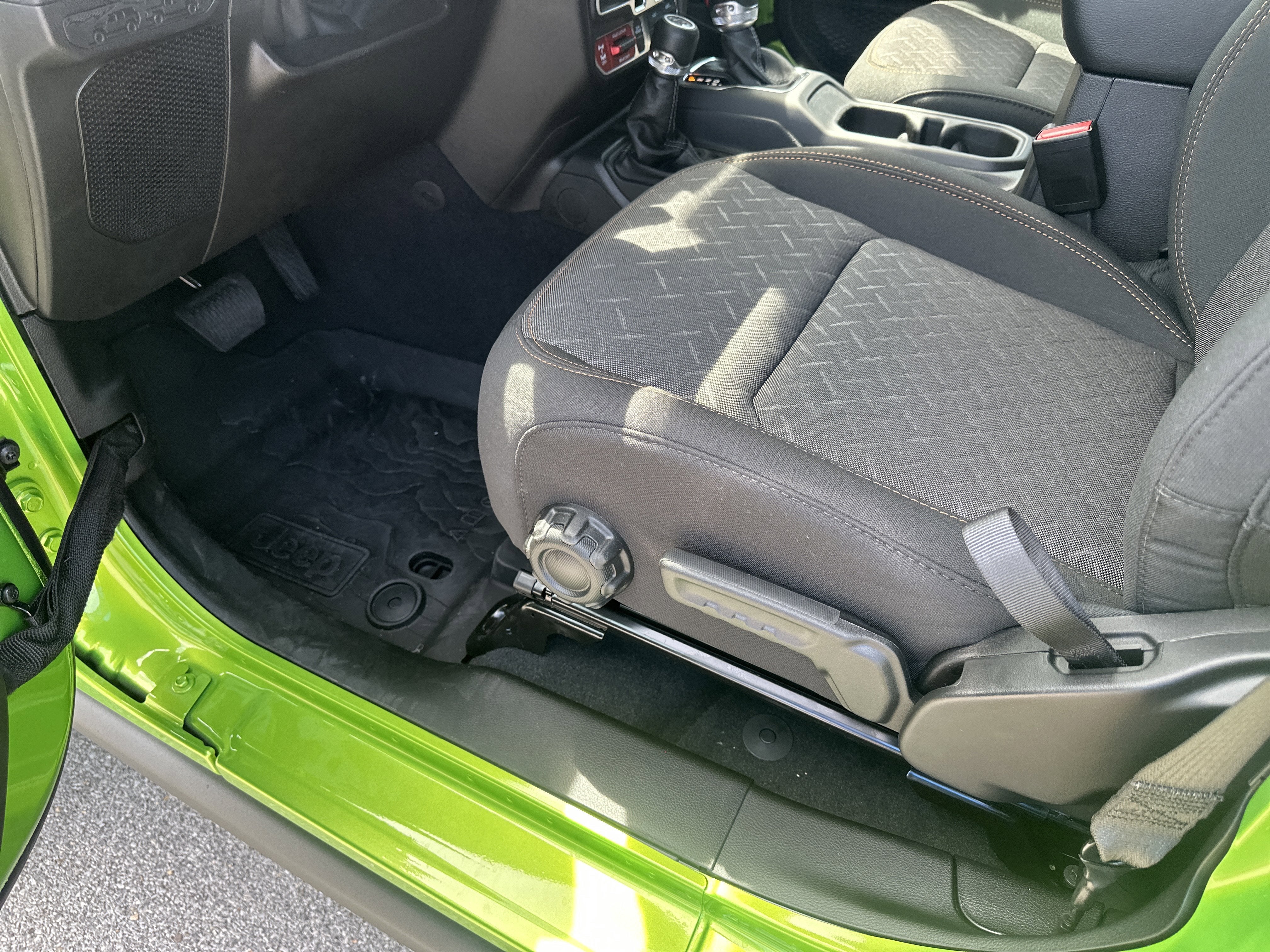 2025 Jeep Gladiator GLADIATOR MOJAVE 4X4