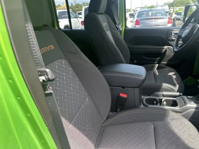 2025 Jeep Gladiator GLADIATOR MOJAVE 4X4