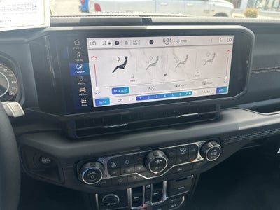 2025 Jeep Gladiator GLADIATOR MOJAVE 4X4