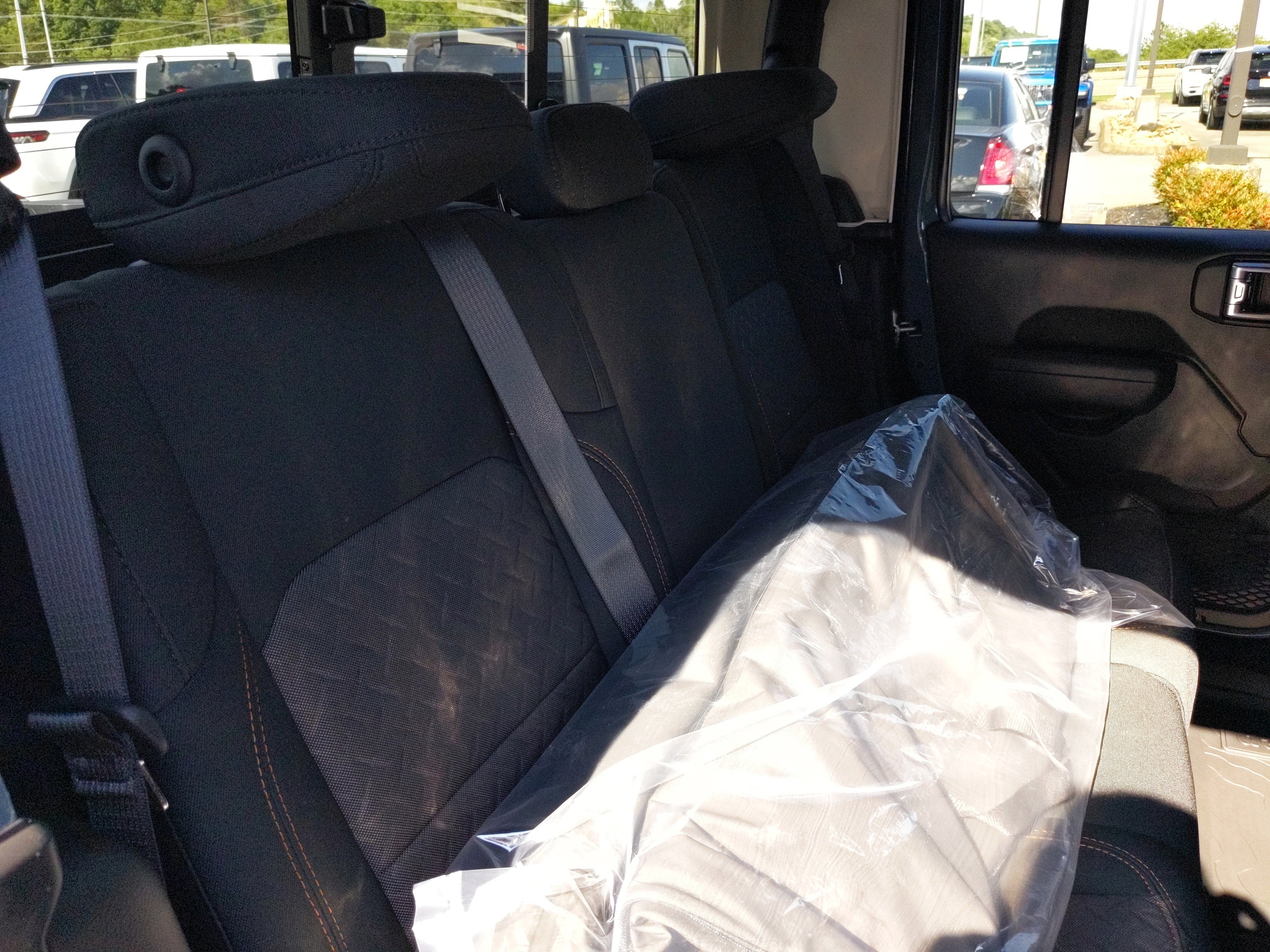 2025 Jeep Gladiator GLADIATOR MOJAVE 4X4