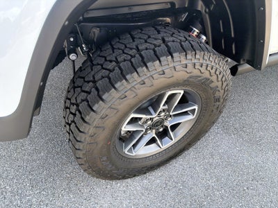 2026 Jeep Gladiator GLADIATOR MOJAVE X 4X4