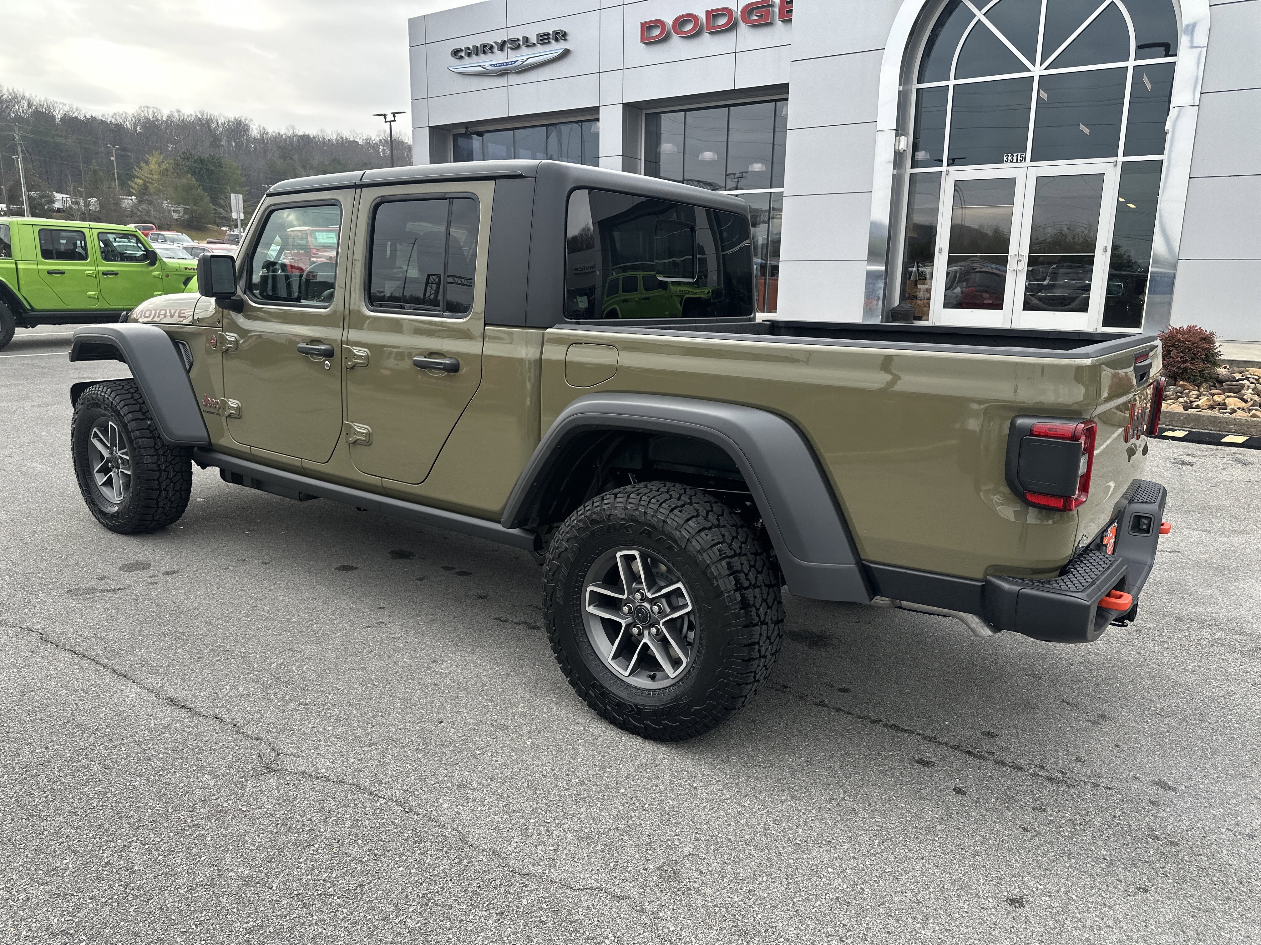 2026 Jeep Gladiator GLADIATOR MOJAVE 4X4