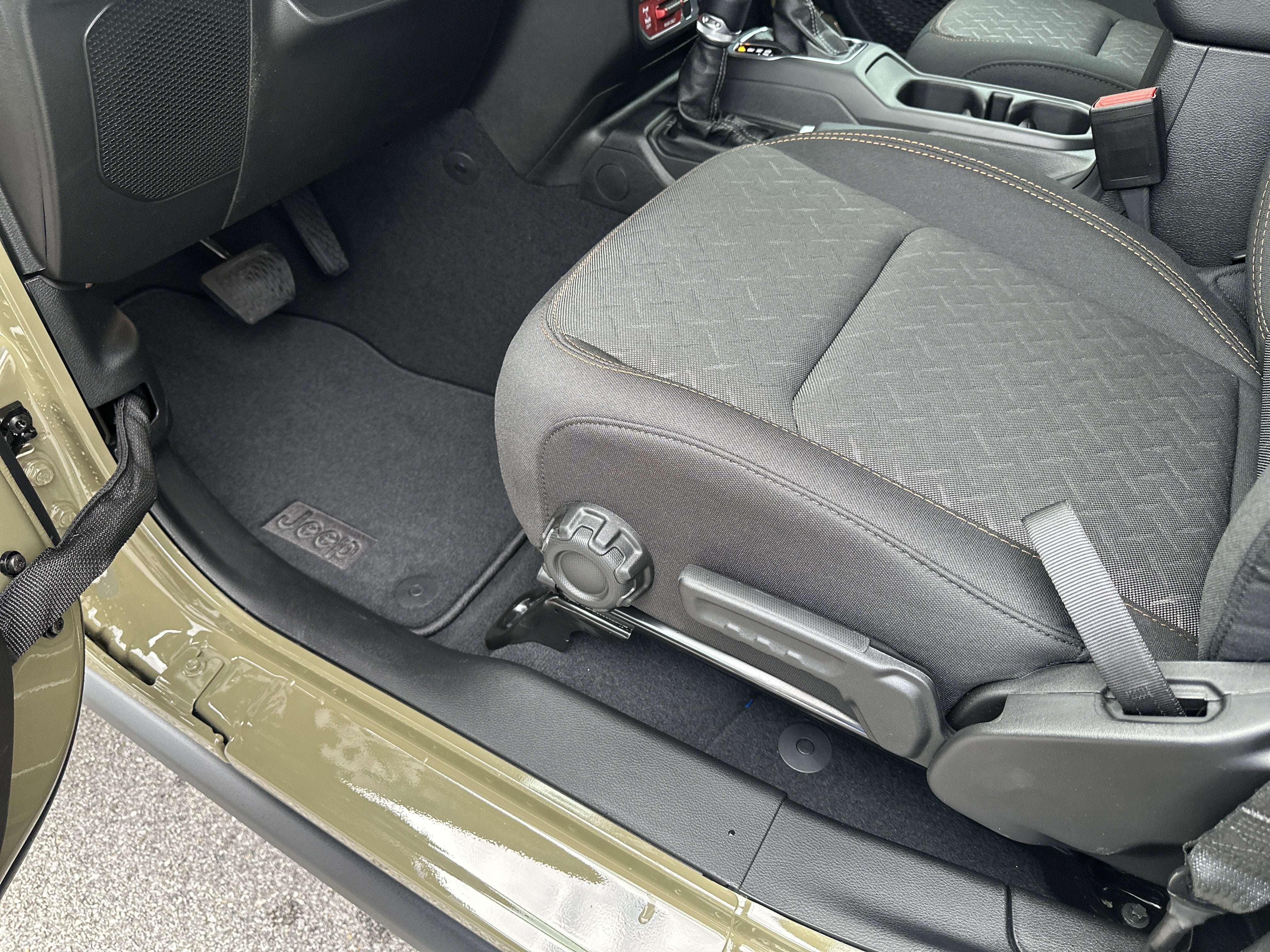 2026 Jeep Gladiator GLADIATOR MOJAVE 4X4