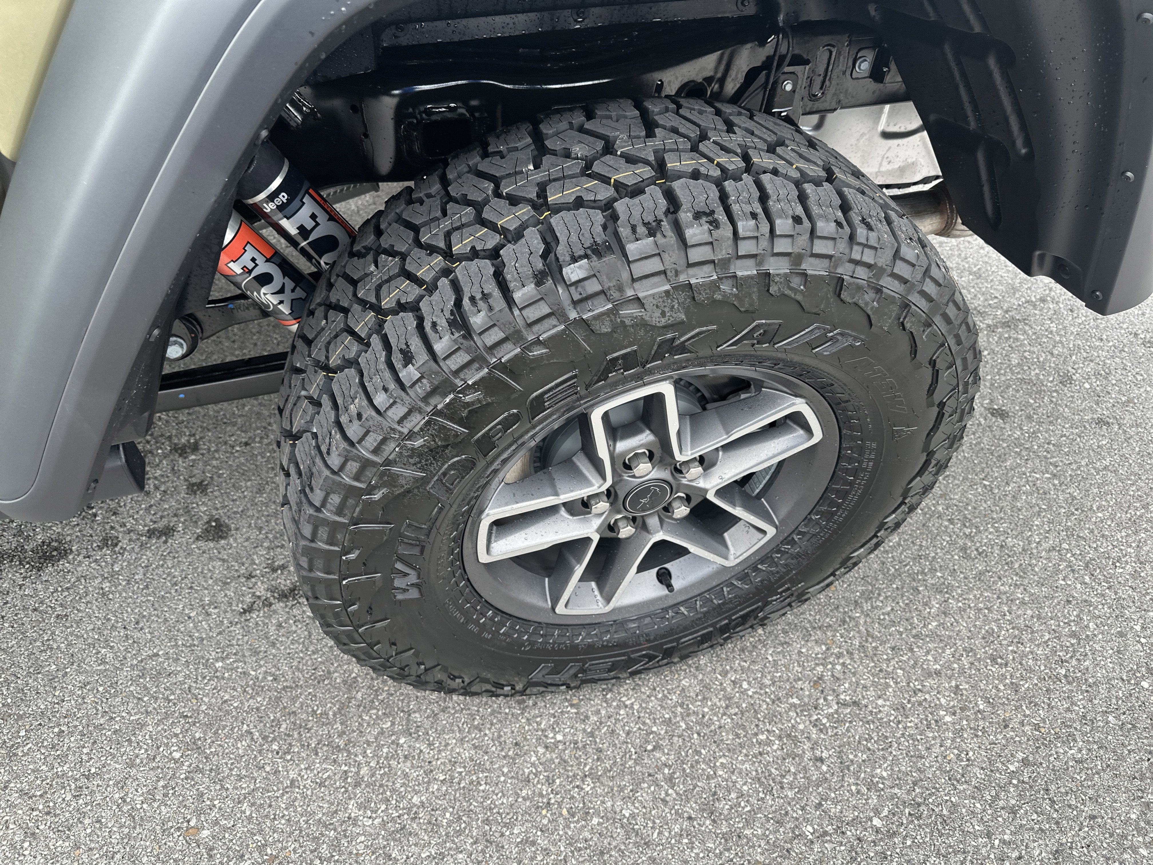 2026 Jeep Gladiator GLADIATOR MOJAVE 4X4