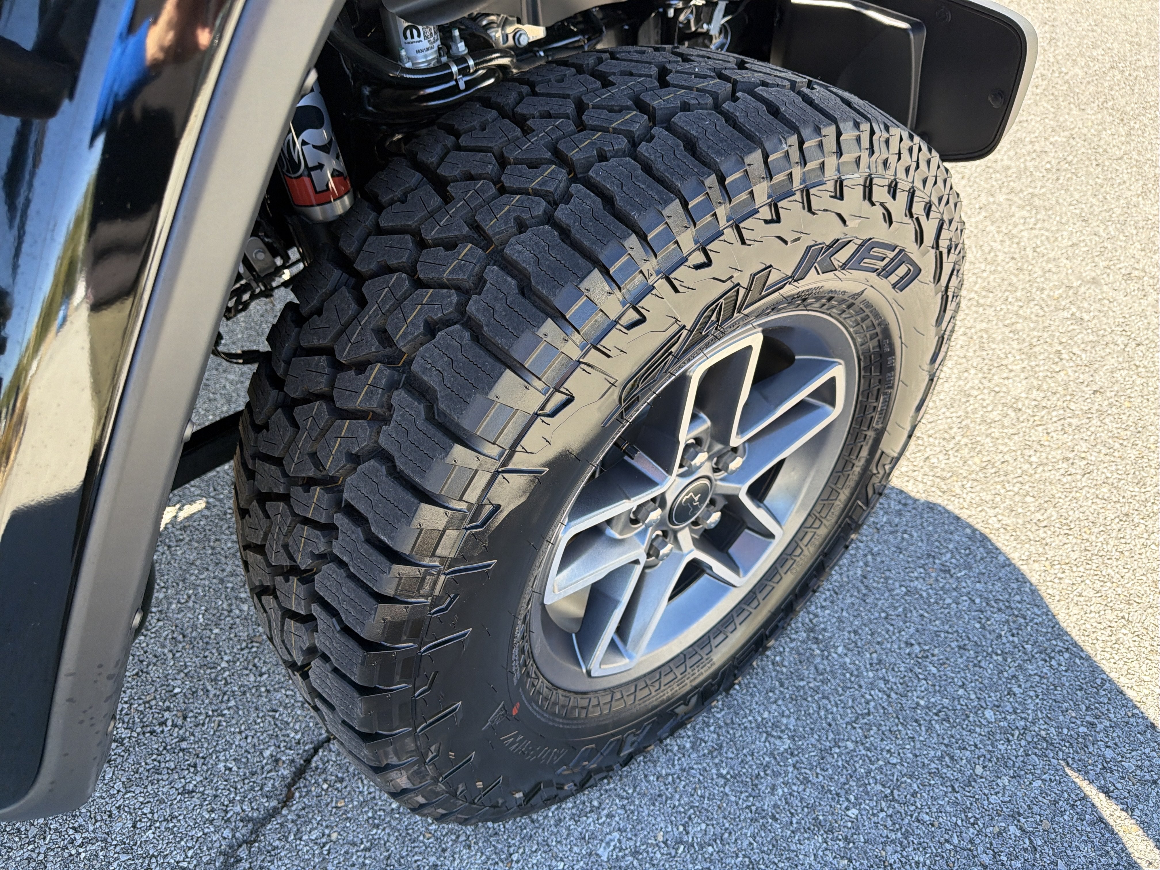 2027 Jeep Gladiator GLADIATOR MOJAVE 4X4