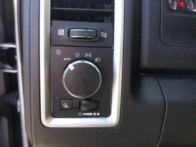 2024 RAM 1500 Classic Warlock Crew Cab 4x4 5'7' Box