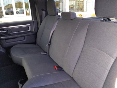 2024 RAM 1500 Classic Warlock Crew Cab 4x4 5'7' Box