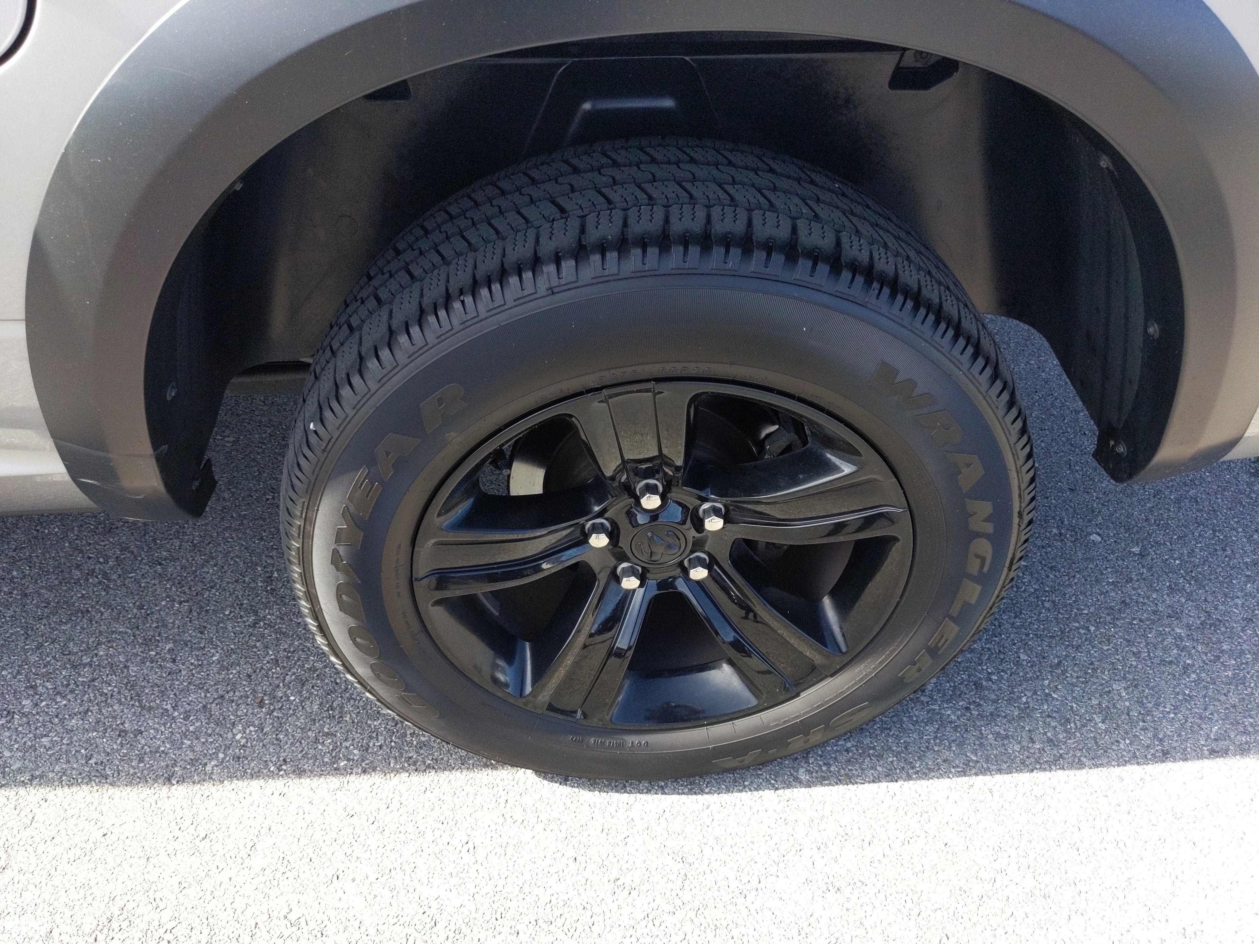 2024 RAM 1500 Classic Warlock Crew Cab 4x4 5'7' Box