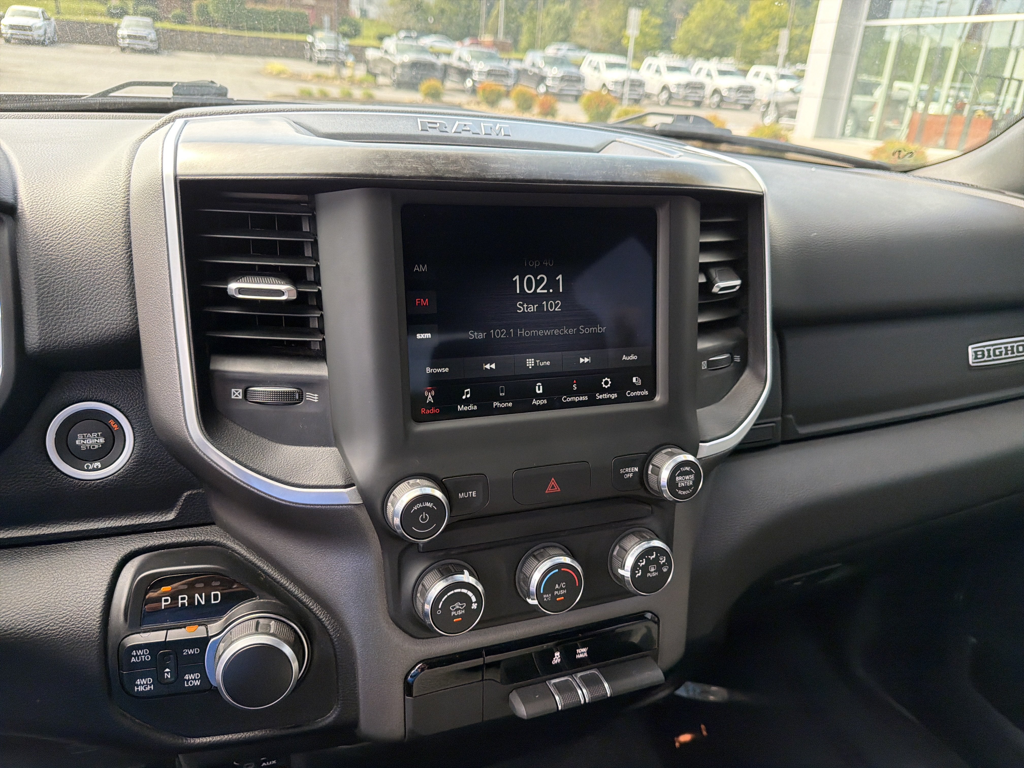 2021 RAM 1500 Big Horn Quad Cab 4x4 6'4' Box