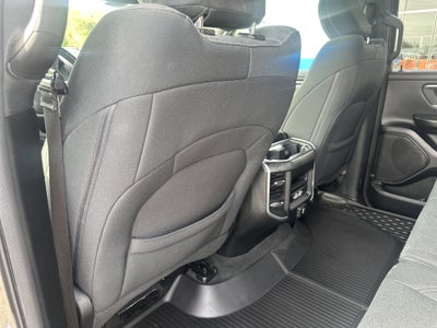2021 RAM 1500 Big Horn Crew Cab 4x4 5'7' Box