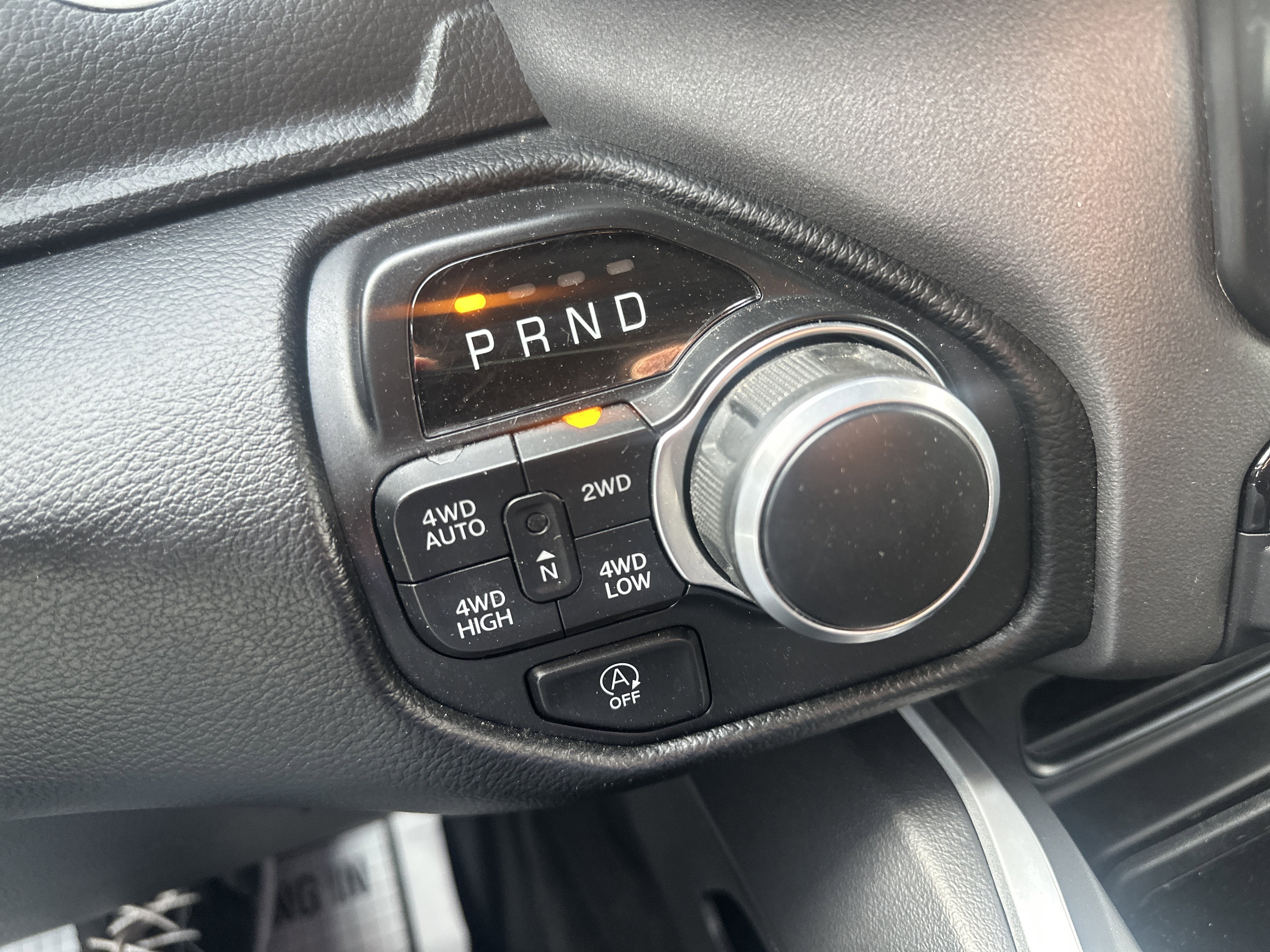 2021 RAM 1500 Big Horn Crew Cab 4x4 5'7' Box