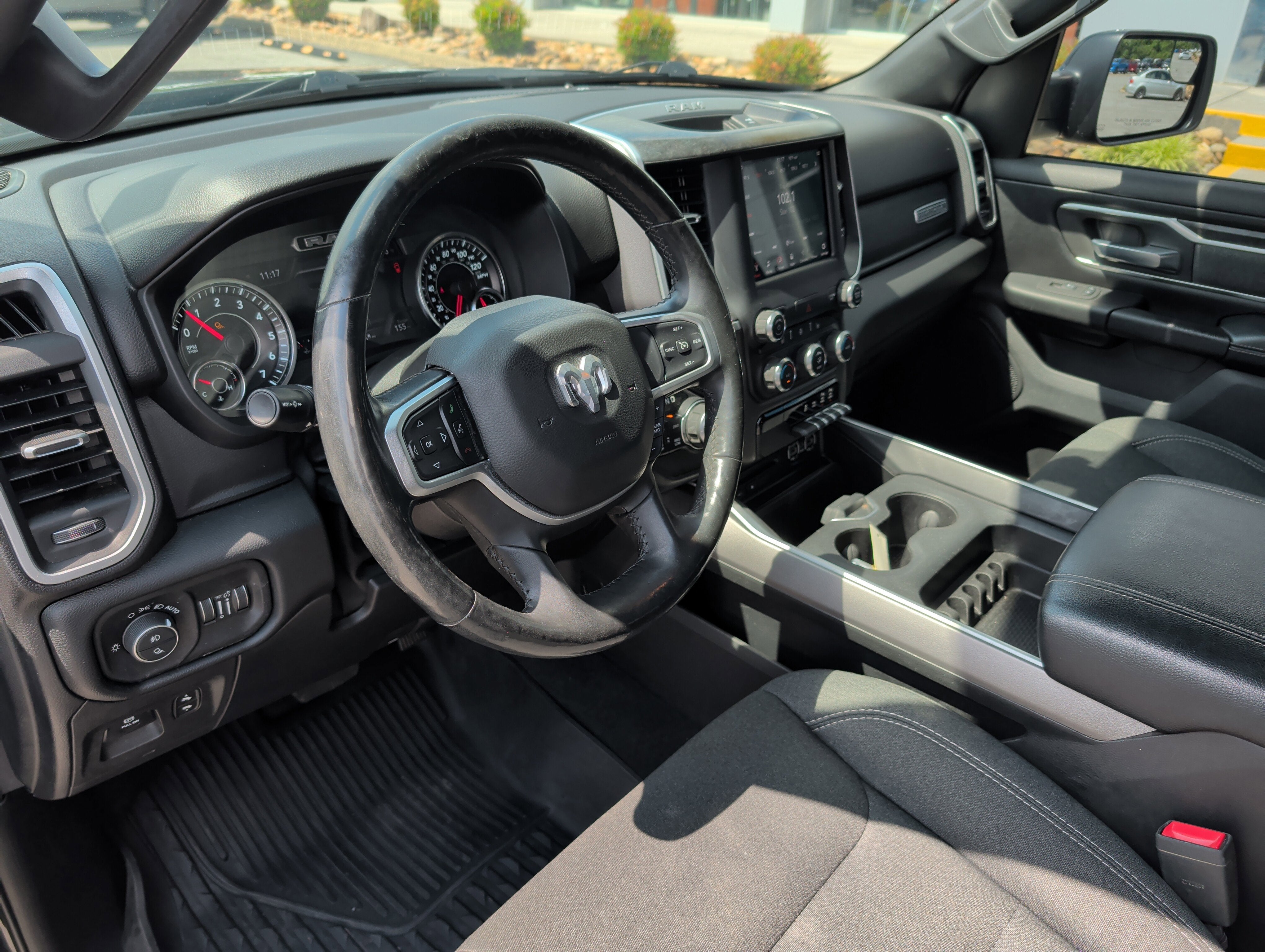 2019 RAM 1500 Big Horn/Lone Star Crew Cab 4x4 5'7' Box