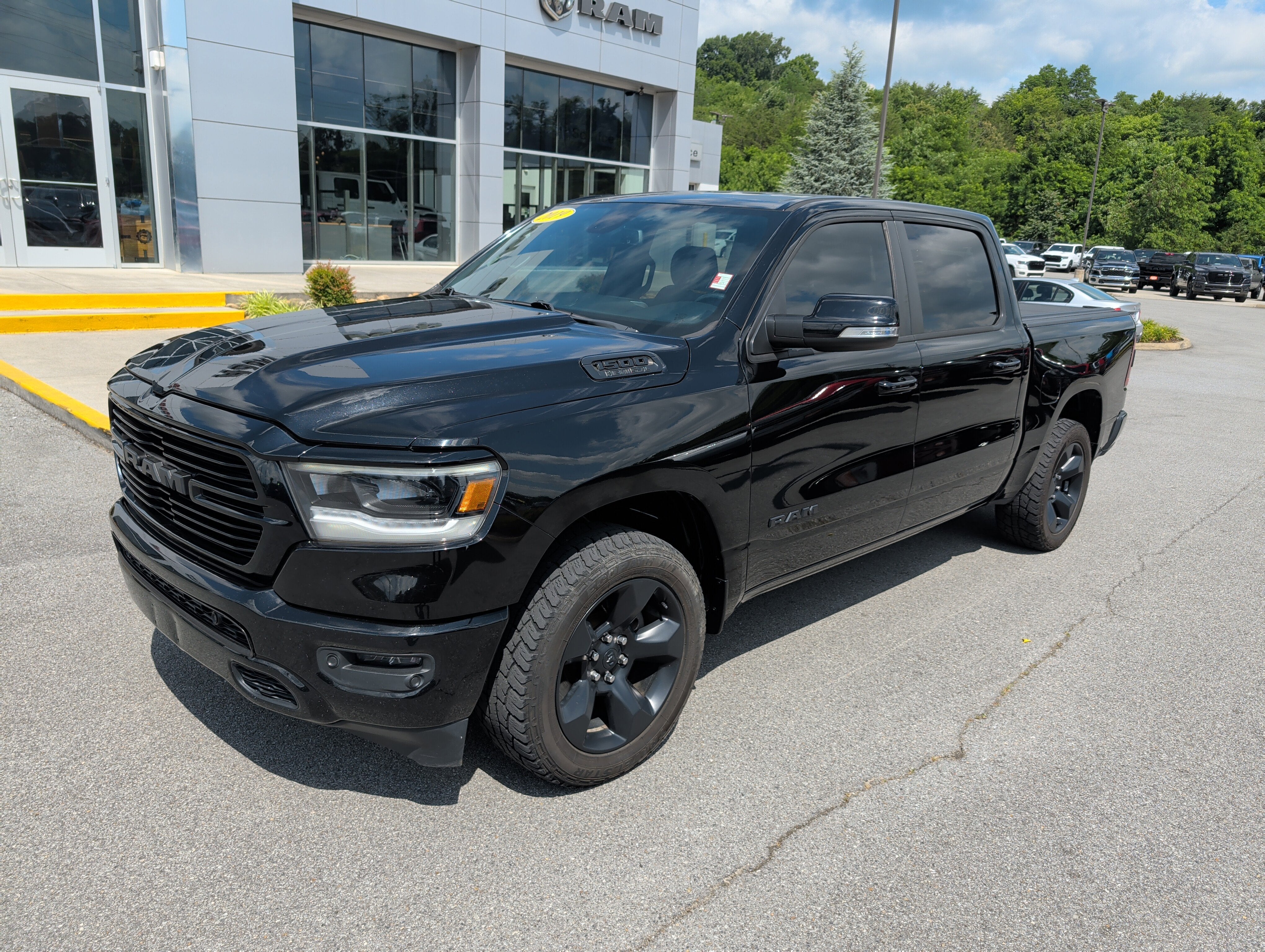 2019 RAM 1500 Big Horn/Lone Star Crew Cab 4x4 5'7' Box