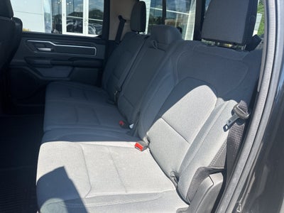 2020 RAM 1500 Big Horn Crew Cab 4x4 5'7' Box