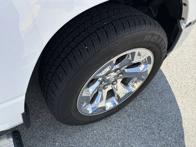 2023 RAM 1500 Big Horn Crew Cab 4x4 5'7' Box