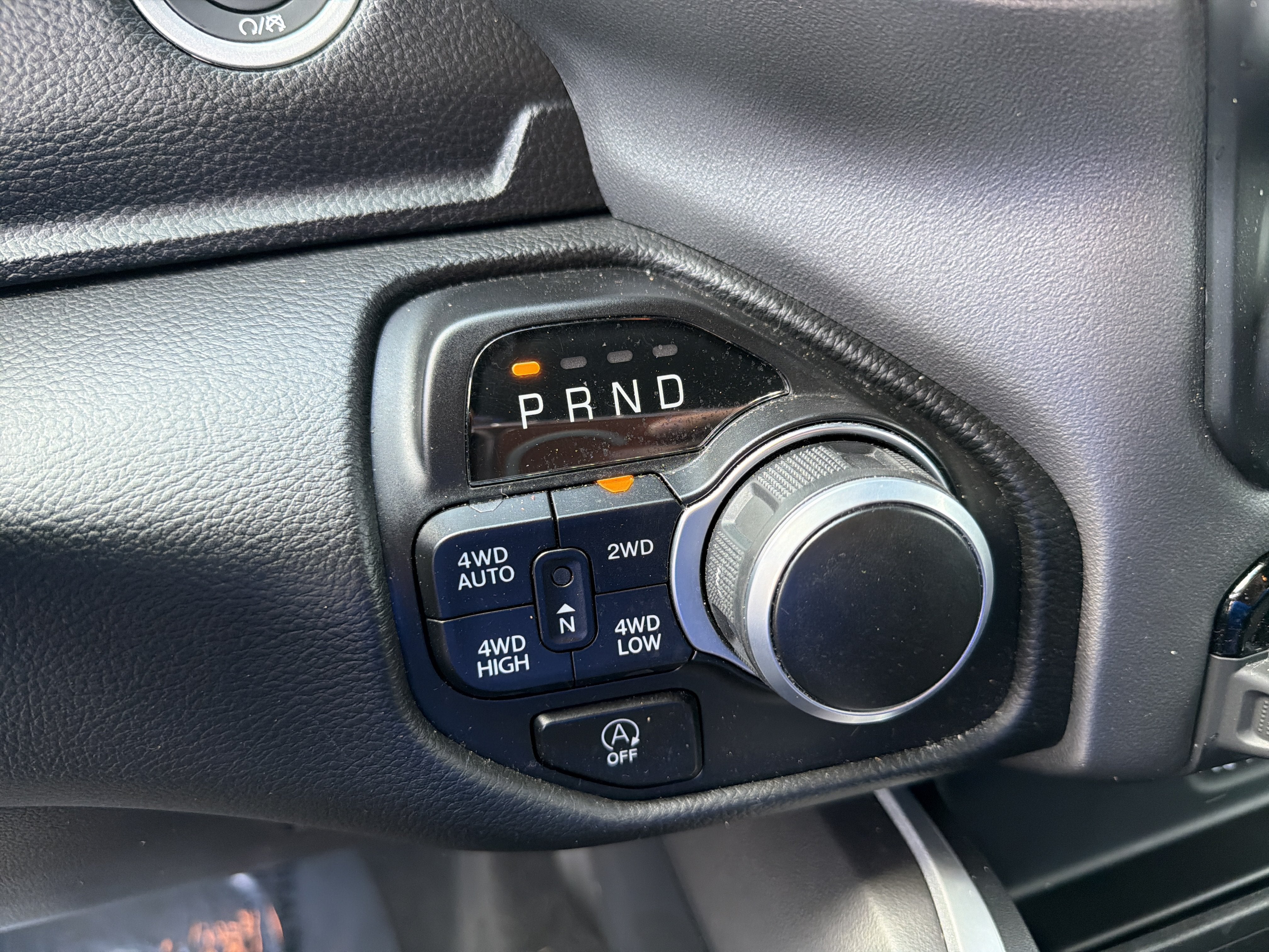 2023 RAM 1500 Big Horn Crew Cab 4x4 5'7' Box