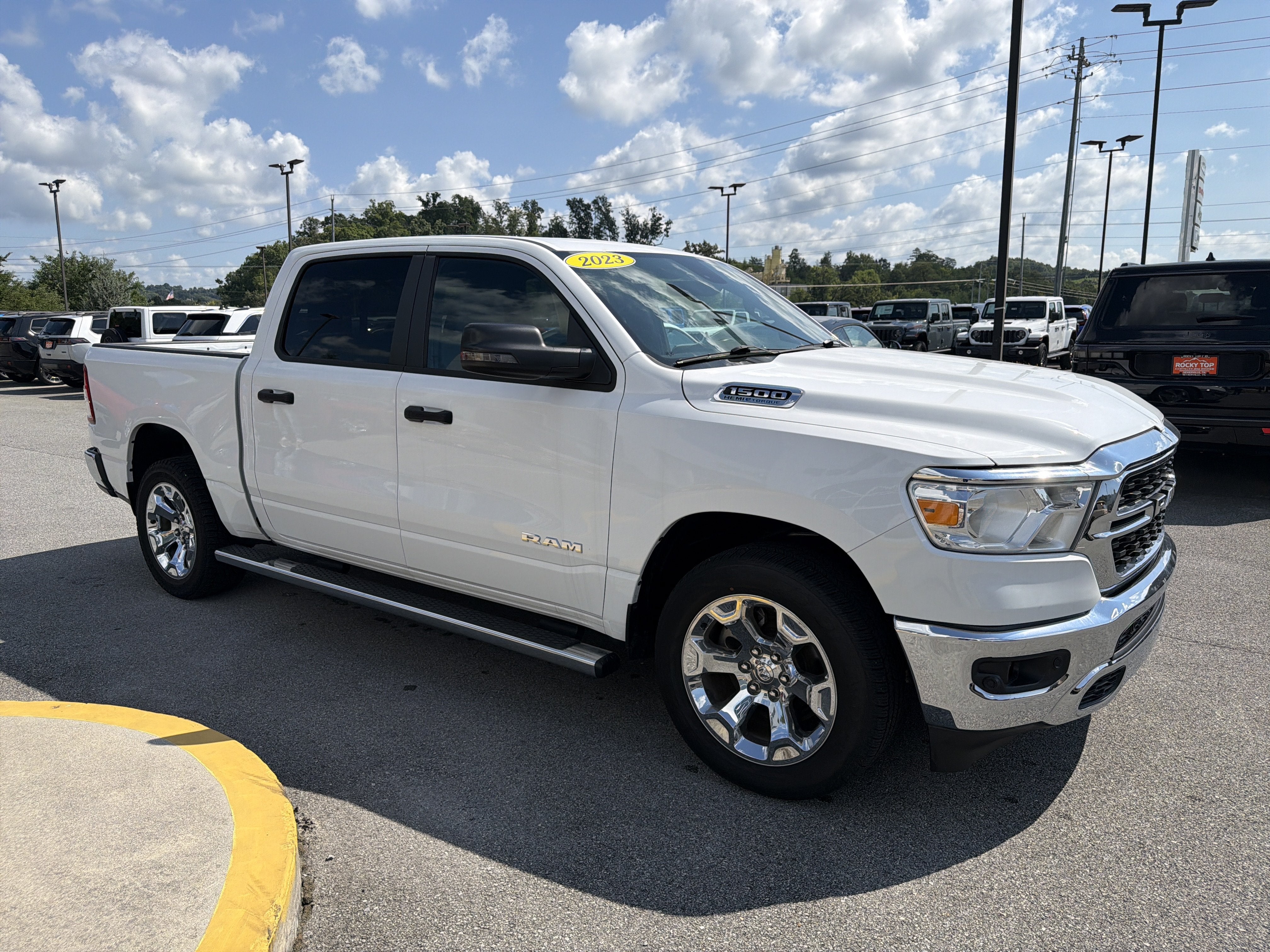 2023 RAM 1500 Big Horn Crew Cab 4x4 5'7' Box
