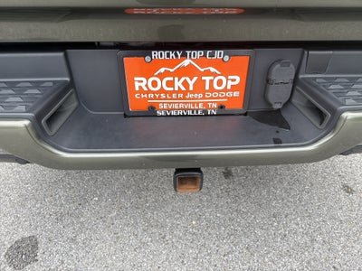 2020 RAM 1500 Big Horn Crew Cab 4x4 5'7' Box