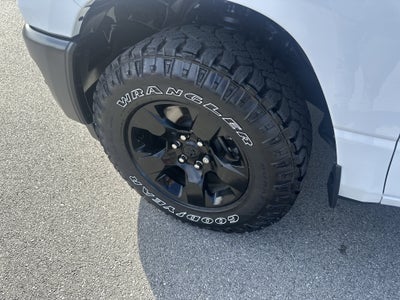 2025 RAM Ram 1500 RAM 1500 WARLOCK CREW CAB 4X4 5'7' BOX