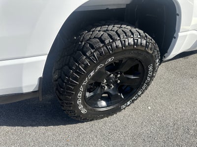 2025 RAM Ram 1500 RAM 1500 WARLOCK CREW CAB 4X4 5'7' BOX