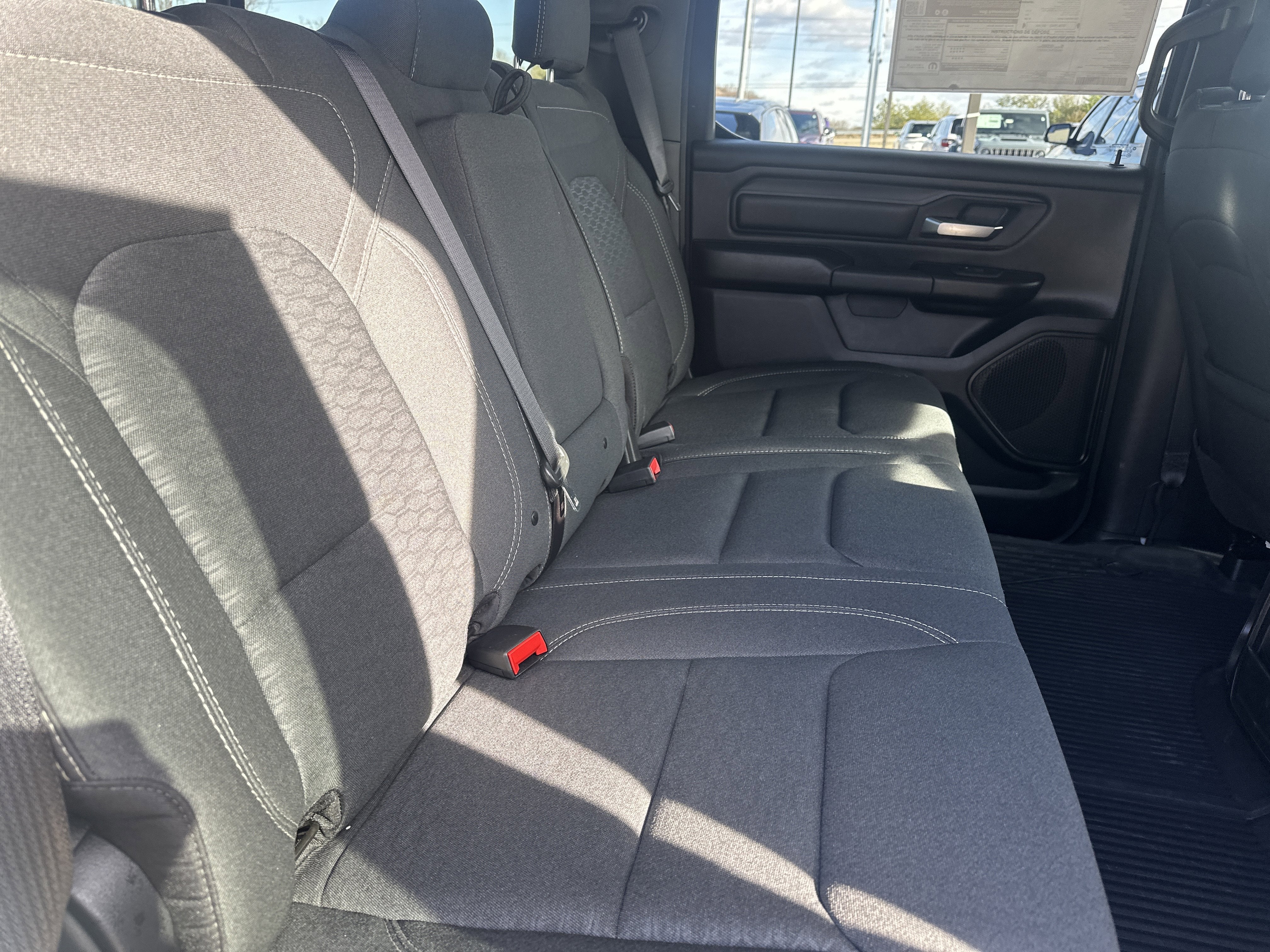 2025 RAM Ram 1500 RAM 1500 WARLOCK CREW CAB 4X4 5'7' BOX