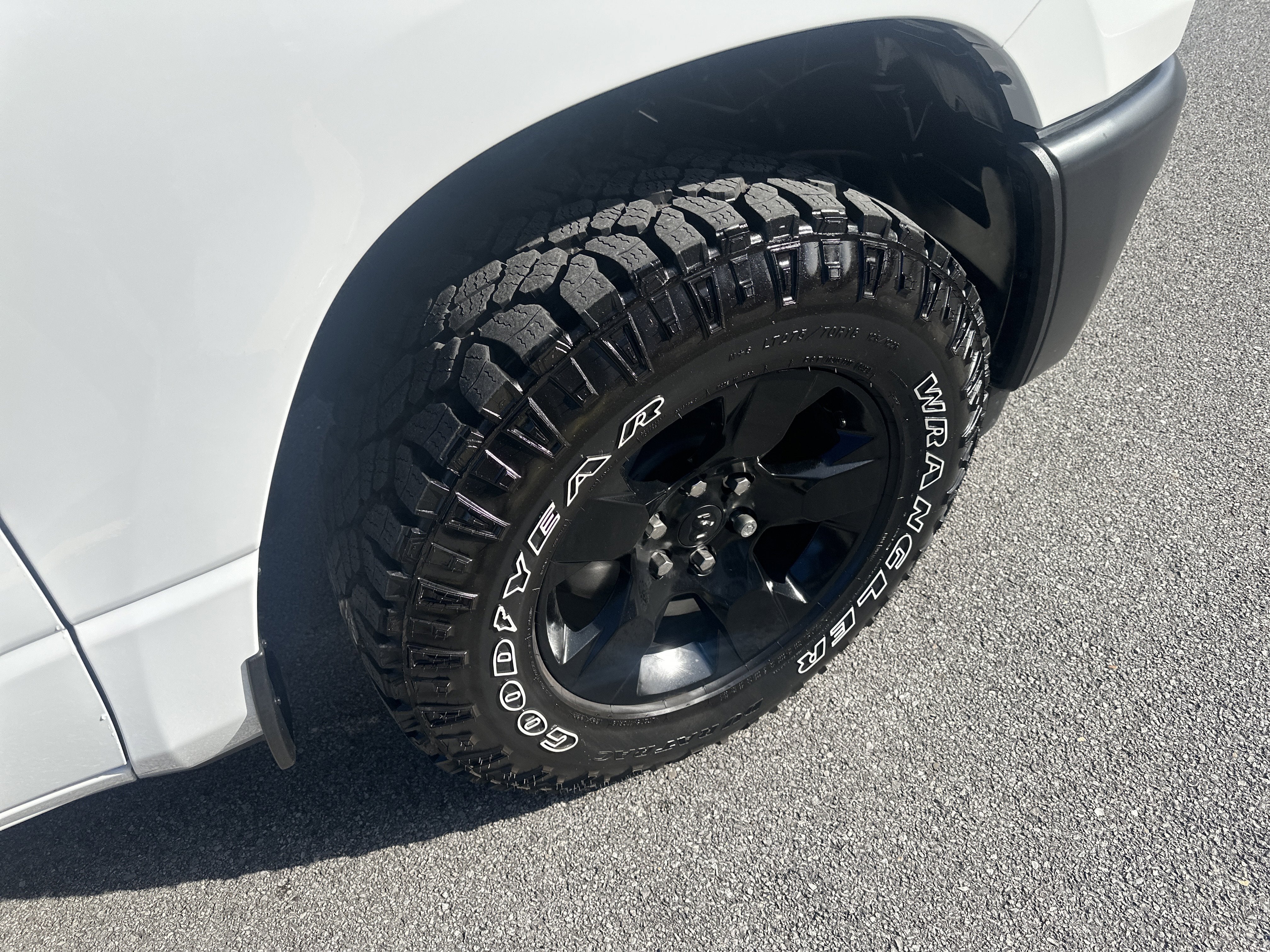 2025 RAM Ram 1500 RAM 1500 WARLOCK CREW CAB 4X4 5'7' BOX