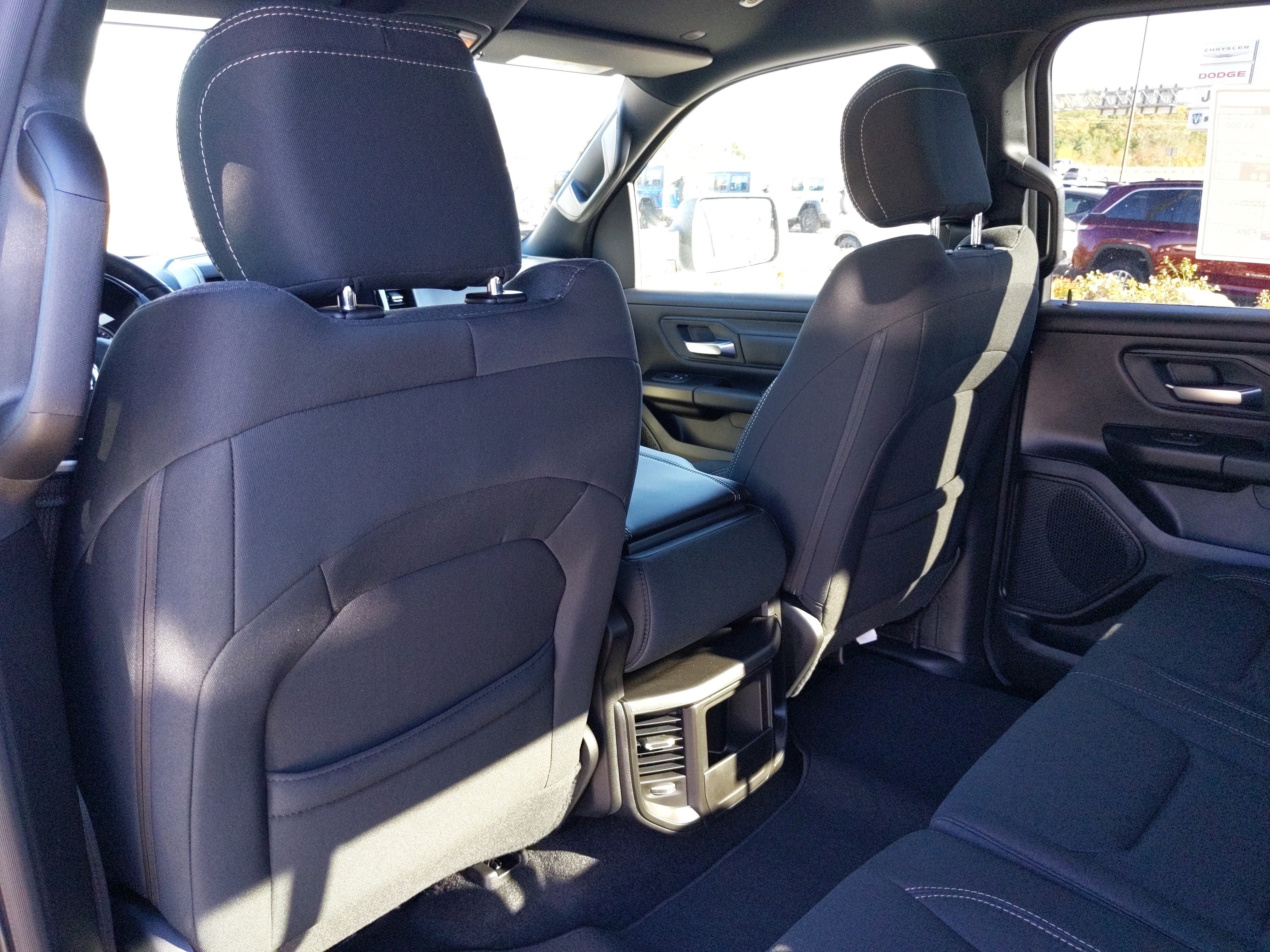 2026 RAM Ram 1500 RAM 1500 TRADESMAN CREW CAB 4X4 5'7' BOX