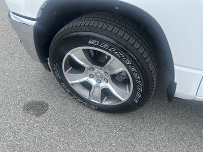 2026 RAM Ram 1500 RAM 1500 TRADESMAN CREW CAB 4X4 5'7' BOX