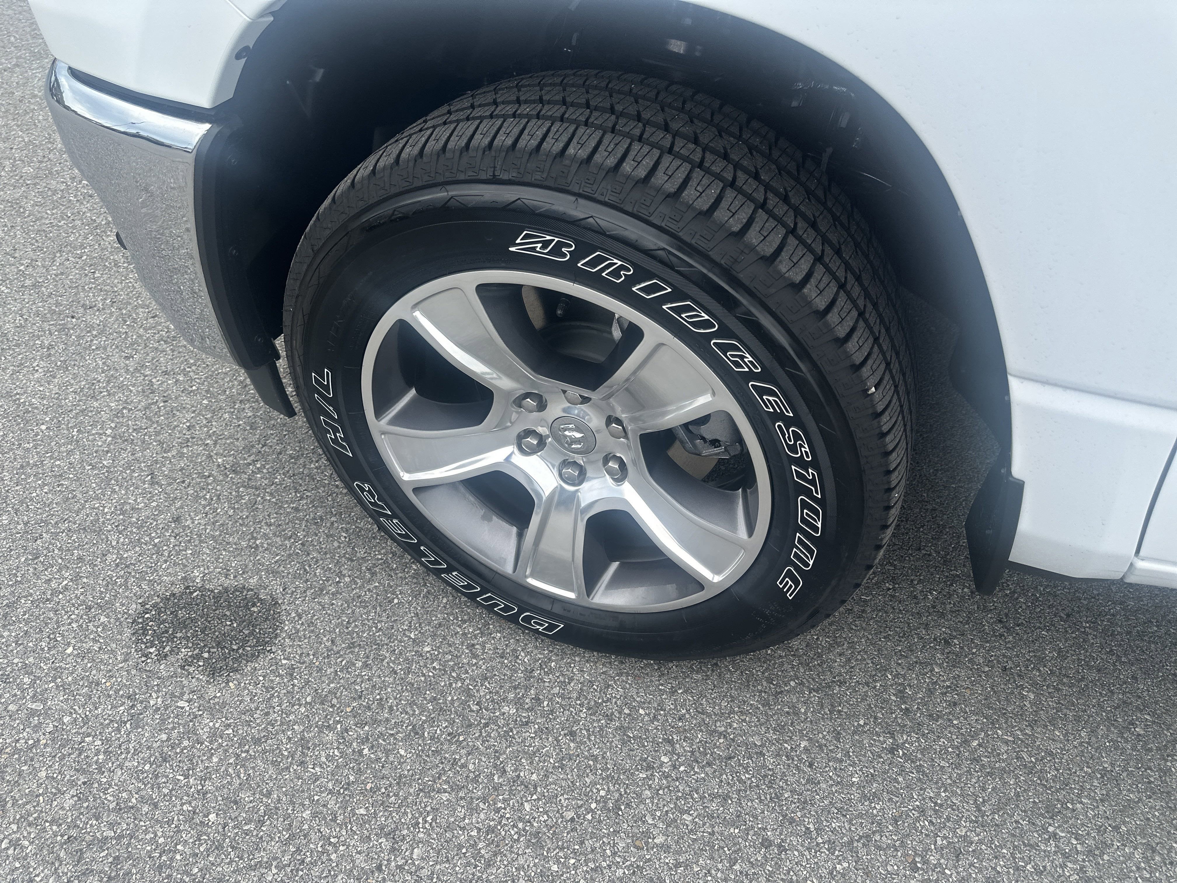 2026 RAM Ram 1500 RAM 1500 TRADESMAN CREW CAB 4X4 5'7' BOX