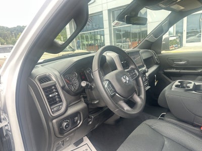 2026 RAM Ram 1500 RAM 1500 TRADESMAN CREW CAB 4X4 5'7' BOX