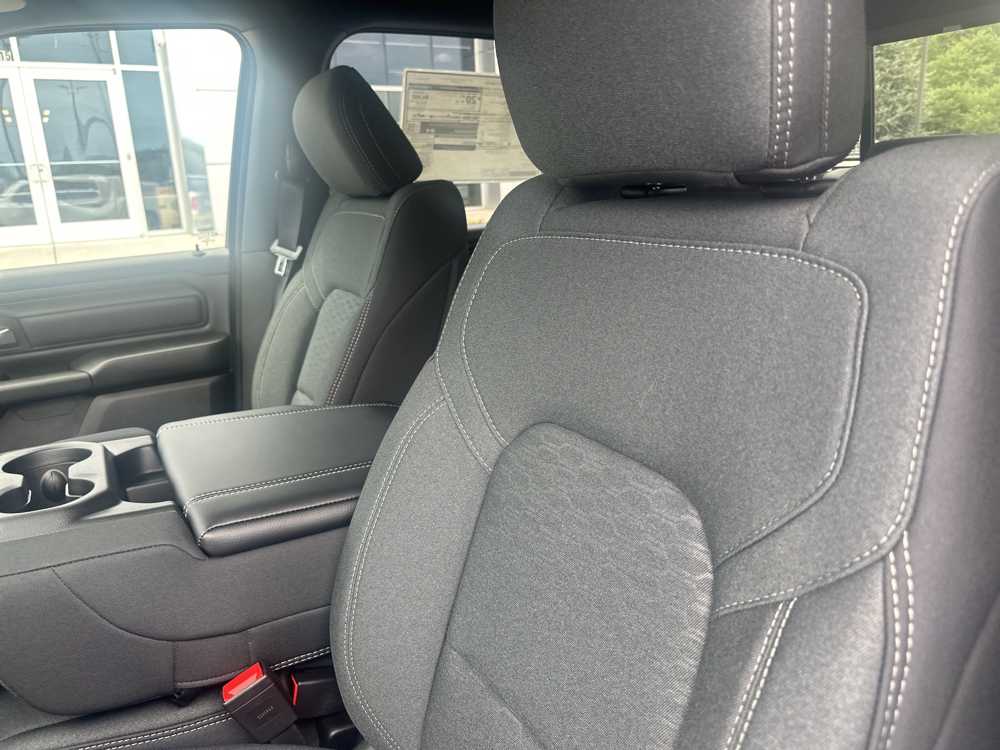 2026 RAM Ram 1500 RAM 1500 TRADESMAN CREW CAB 4X4 5'7' BOX