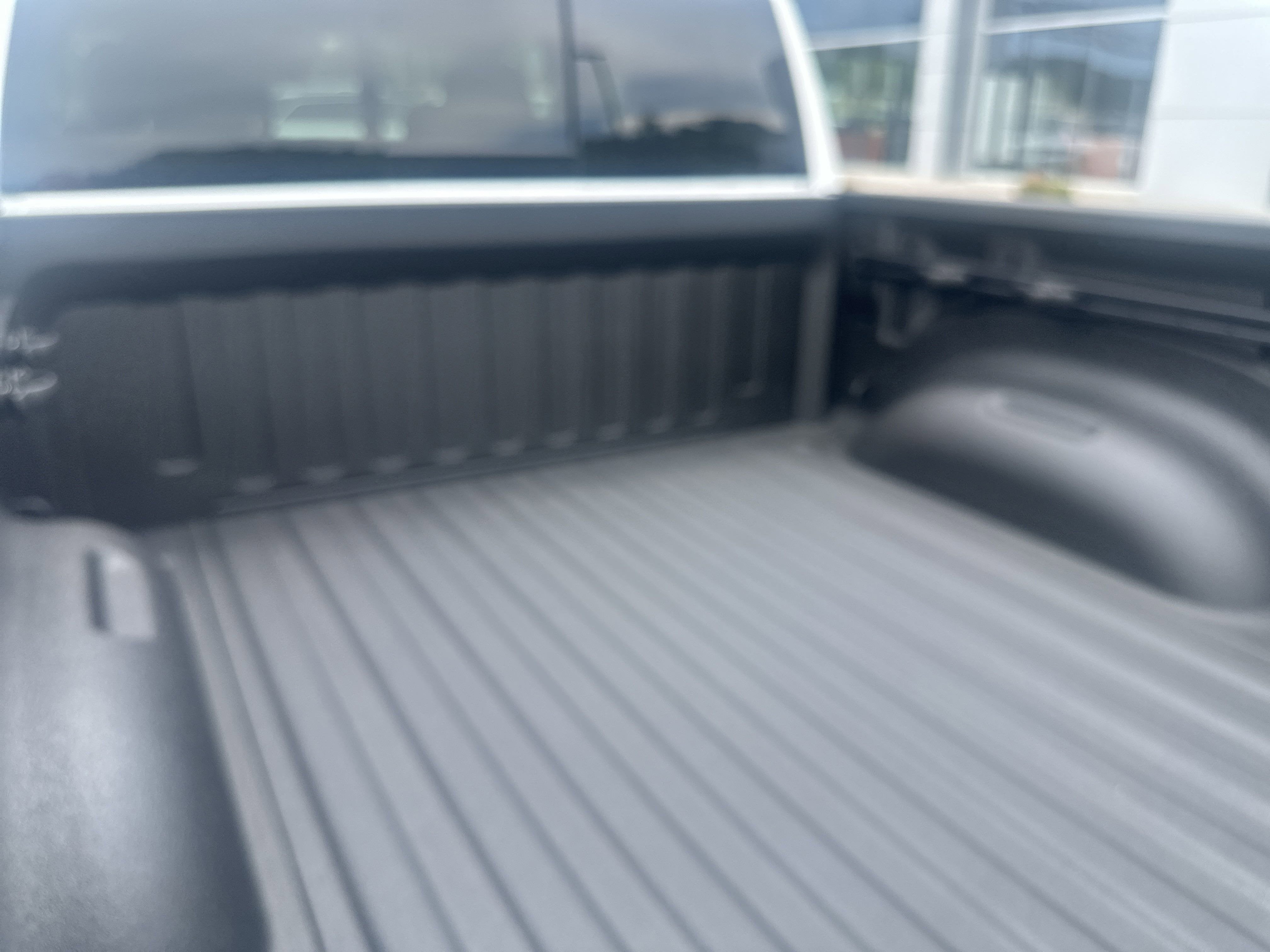 2026 RAM Ram 1500 RAM 1500 TRADESMAN CREW CAB 4X4 5'7' BOX