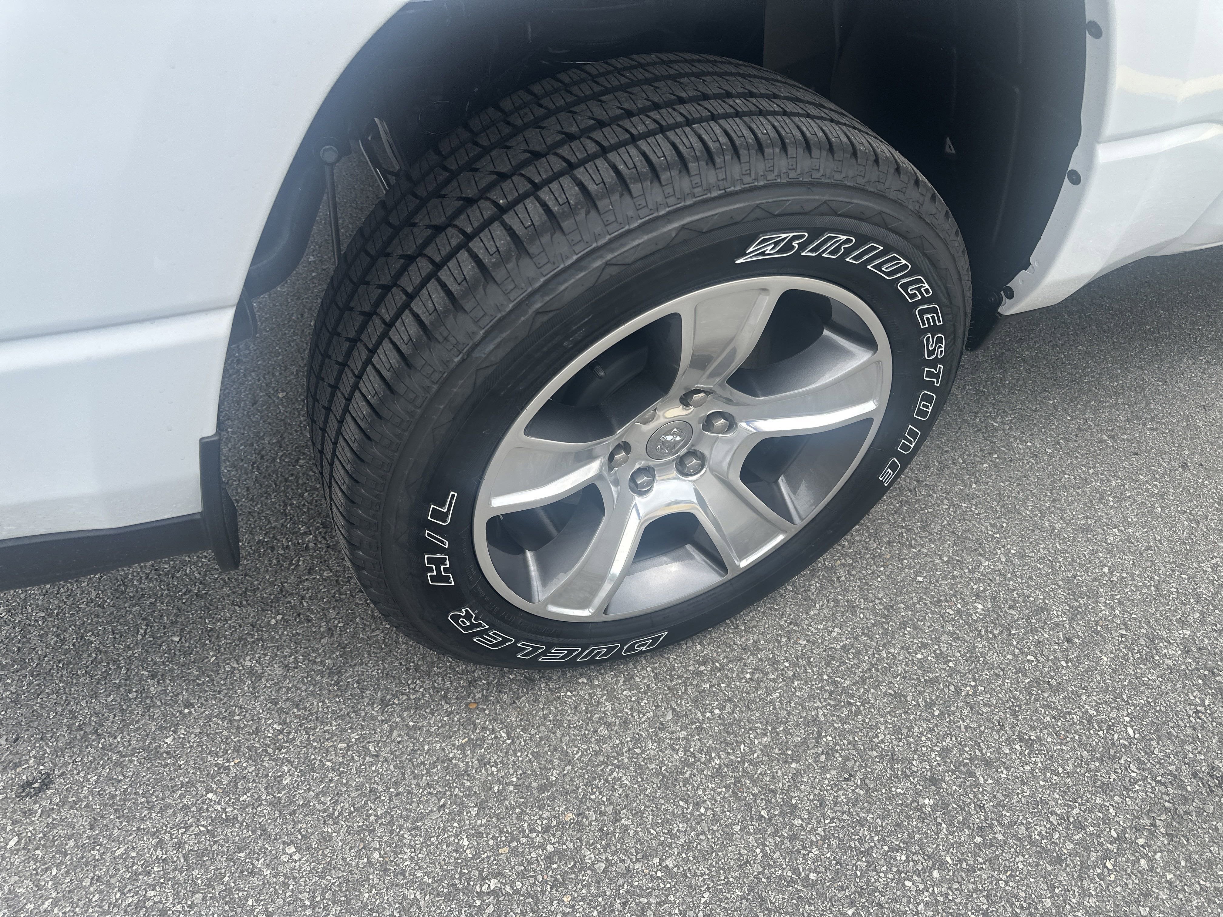 2026 RAM Ram 1500 RAM 1500 TRADESMAN CREW CAB 4X4 5'7' BOX