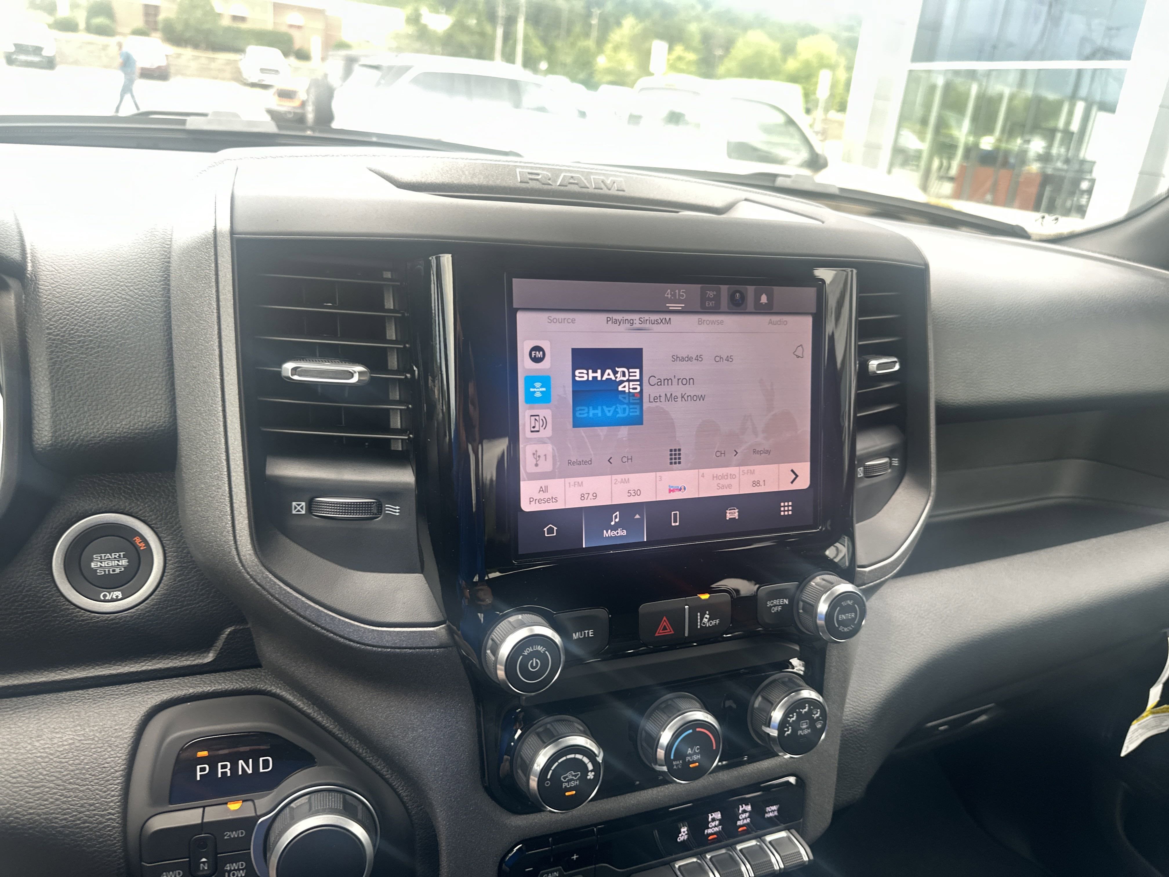 2026 RAM Ram 1500 RAM 1500 TRADESMAN CREW CAB 4X4 5'7' BOX