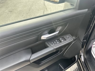 2025 RAM 1500 Warlock Crew Cab 4x4 5'7' Box