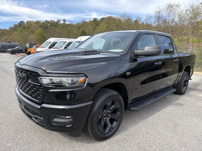 2027 RAM Ram 1500 RAM 1500 EXPRESS CREW CAB 4X4 5'7' BOX