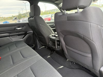 2027 RAM Ram 1500 RAM 1500 EXPRESS CREW CAB 4X4 5'7' BOX
