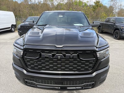 2027 RAM Ram 1500 RAM 1500 EXPRESS CREW CAB 4X4 5'7' BOX