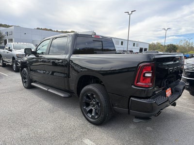2027 RAM Ram 1500 RAM 1500 EXPRESS CREW CAB 4X4 5'7' BOX