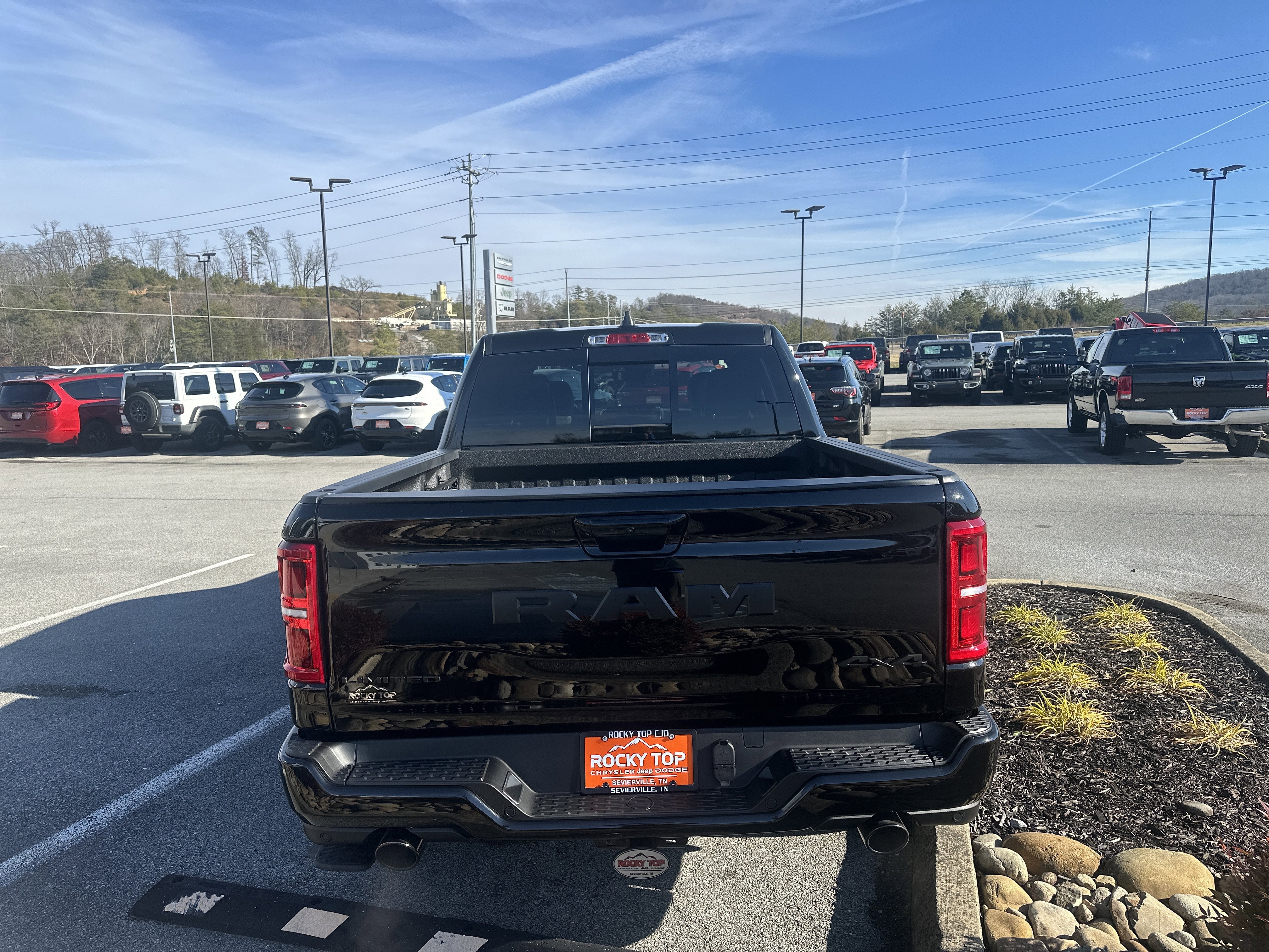 2026 RAM Ram 1500 RAM 1500 LIMITED CREW CAB 4X4 5'7' BOX