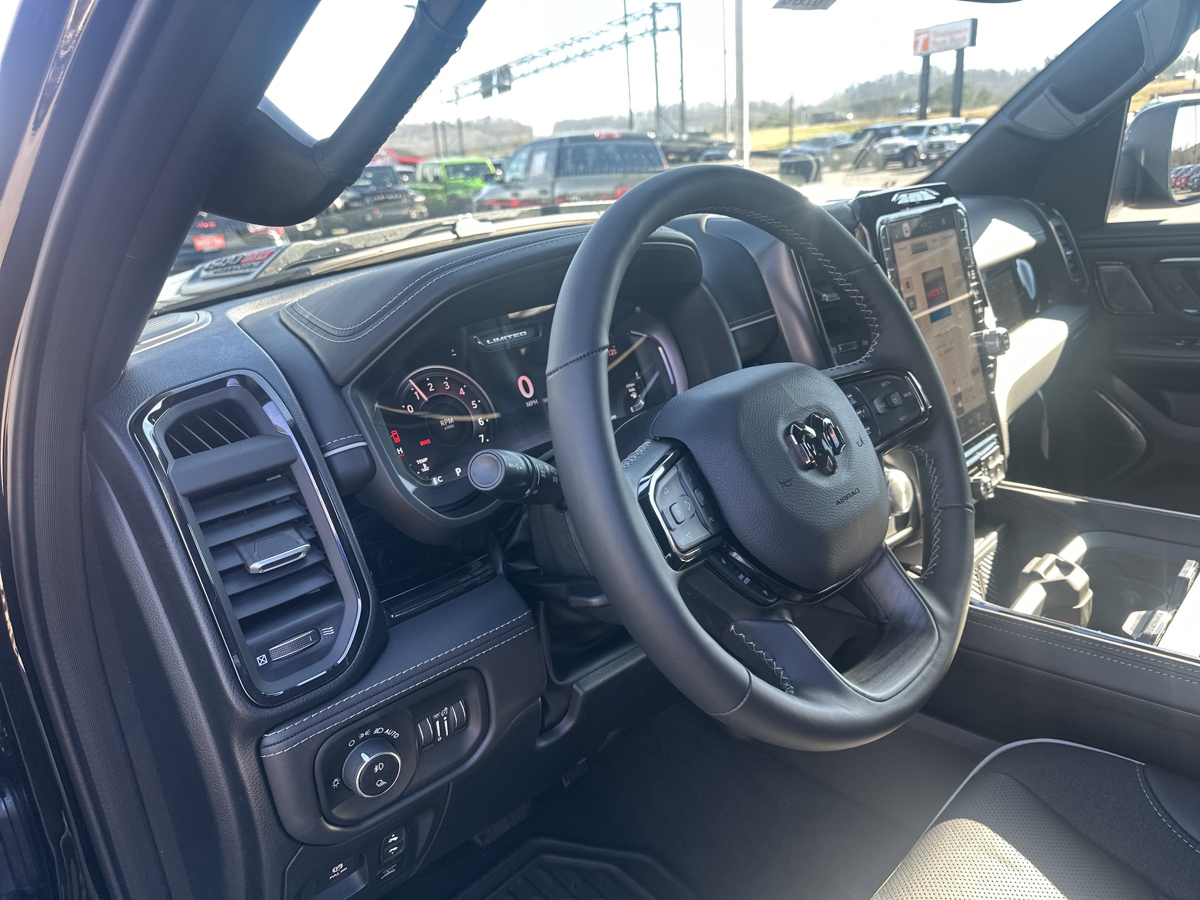 2026 RAM Ram 1500 RAM 1500 LIMITED CREW CAB 4X4 5'7' BOX