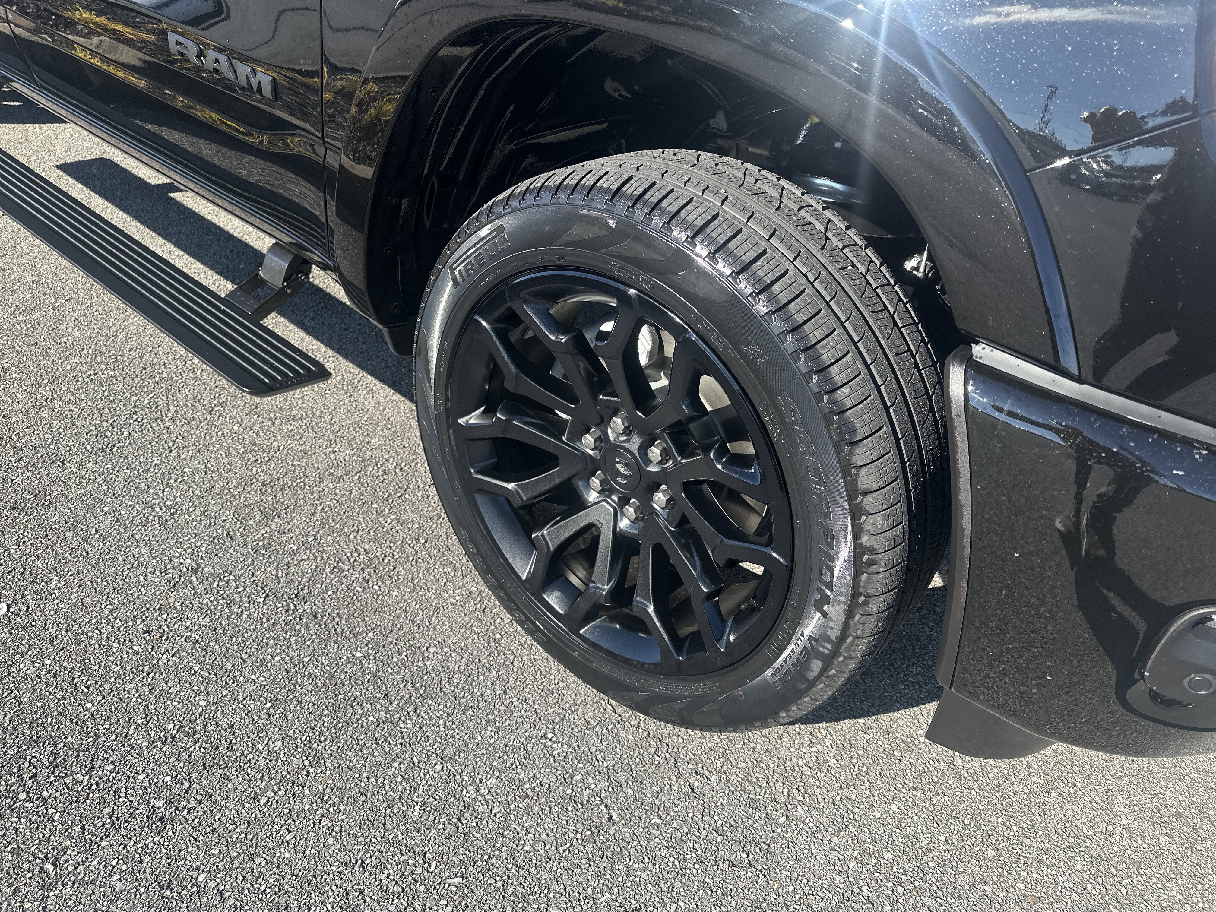 2026 RAM Ram 1500 RAM 1500 LIMITED CREW CAB 4X4 5'7' BOX