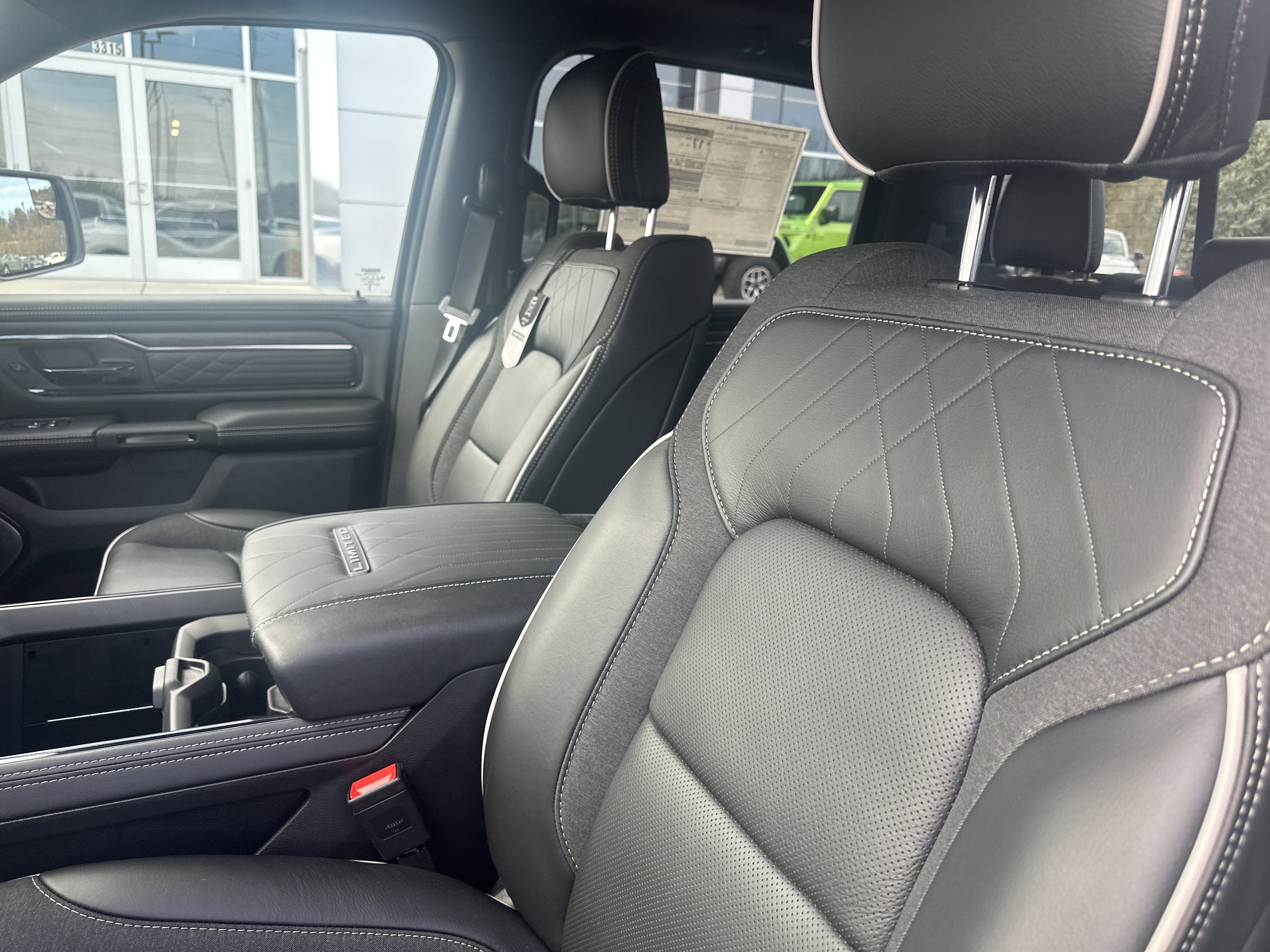 2026 RAM Ram 1500 RAM 1500 LIMITED CREW CAB 4X4 5'7' BOX